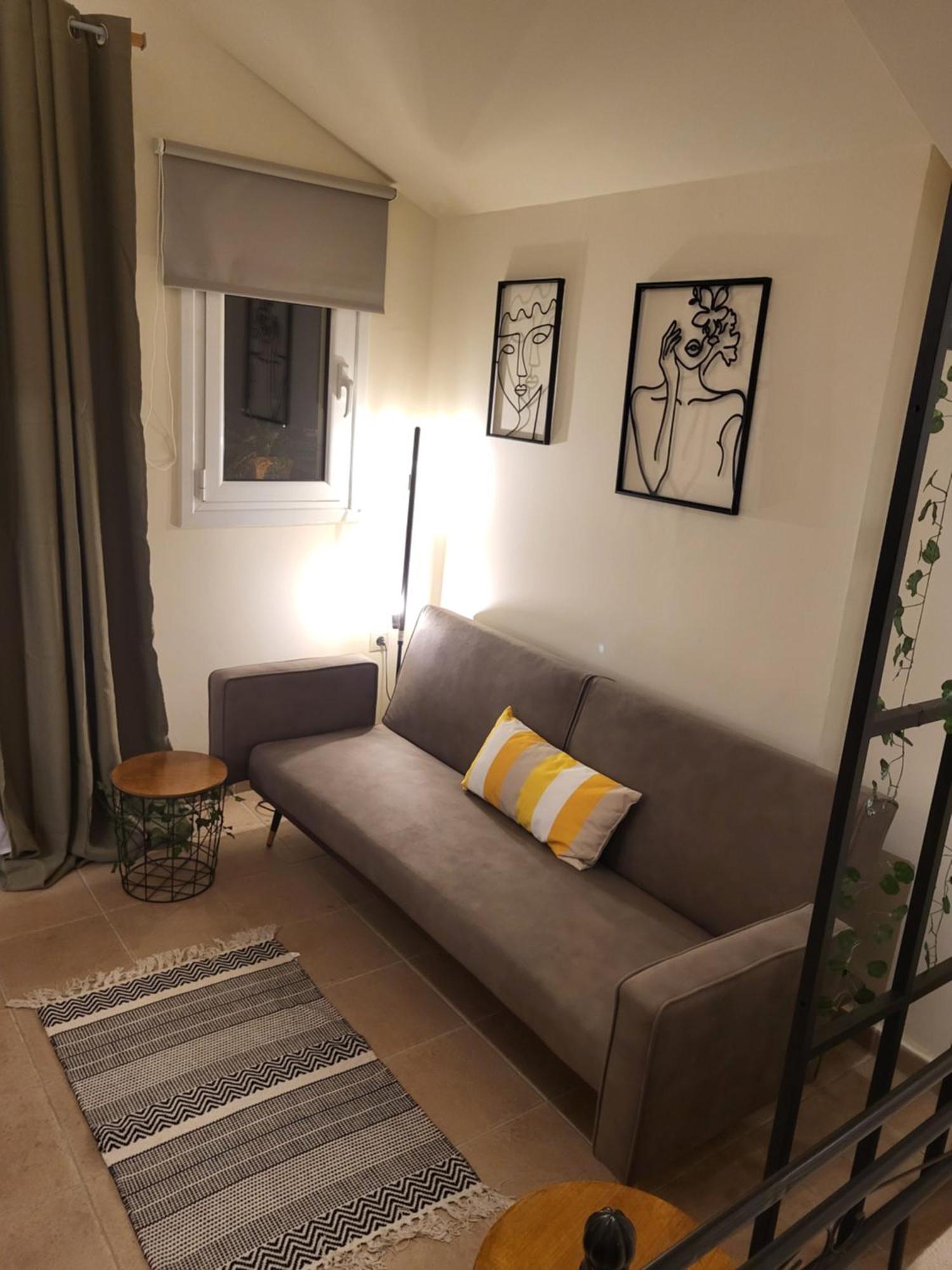 Vivere Terrace Seaside Kalamata Apartment *