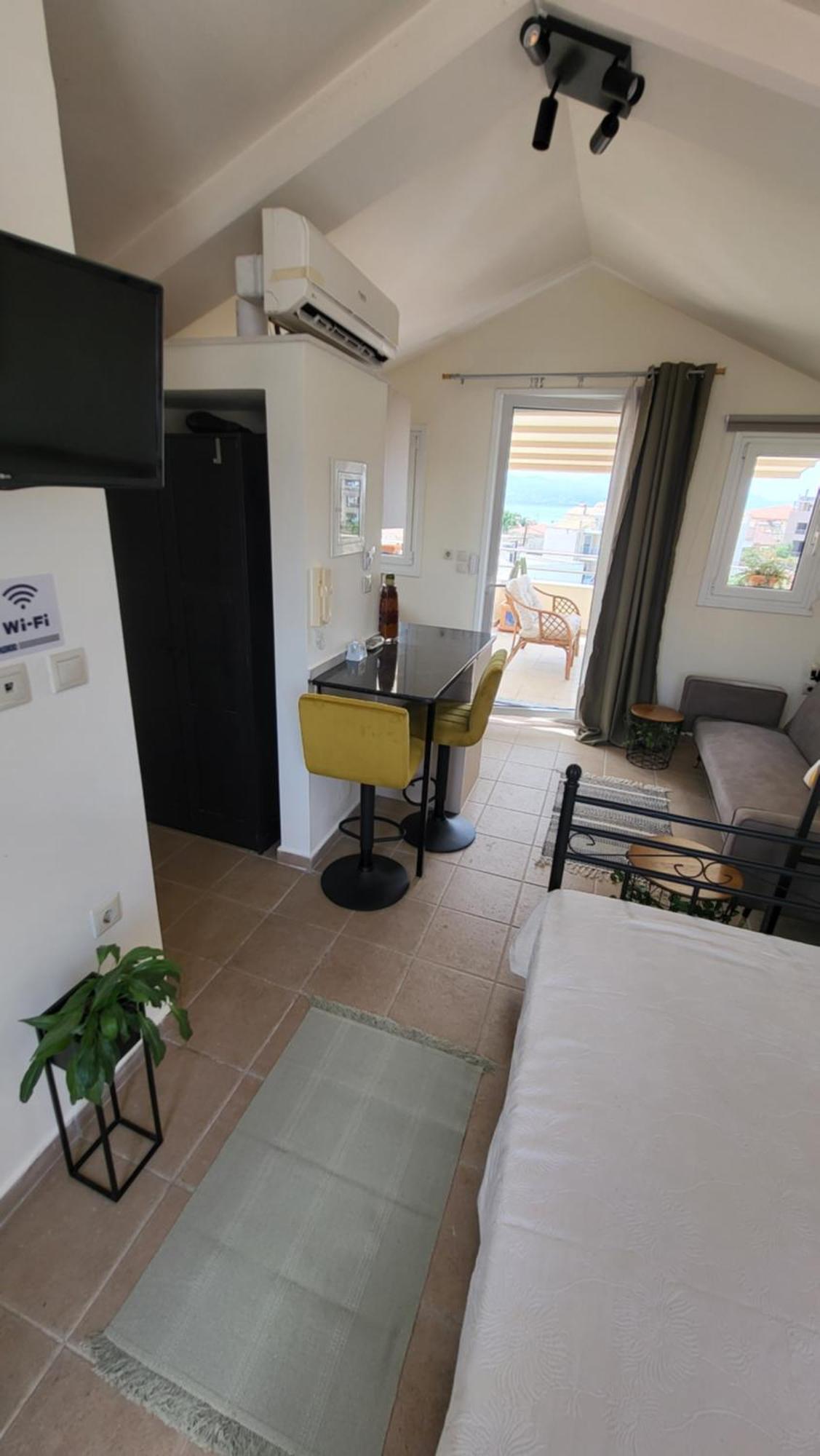 Vivere Terrace Seaside Kalamata * Farai