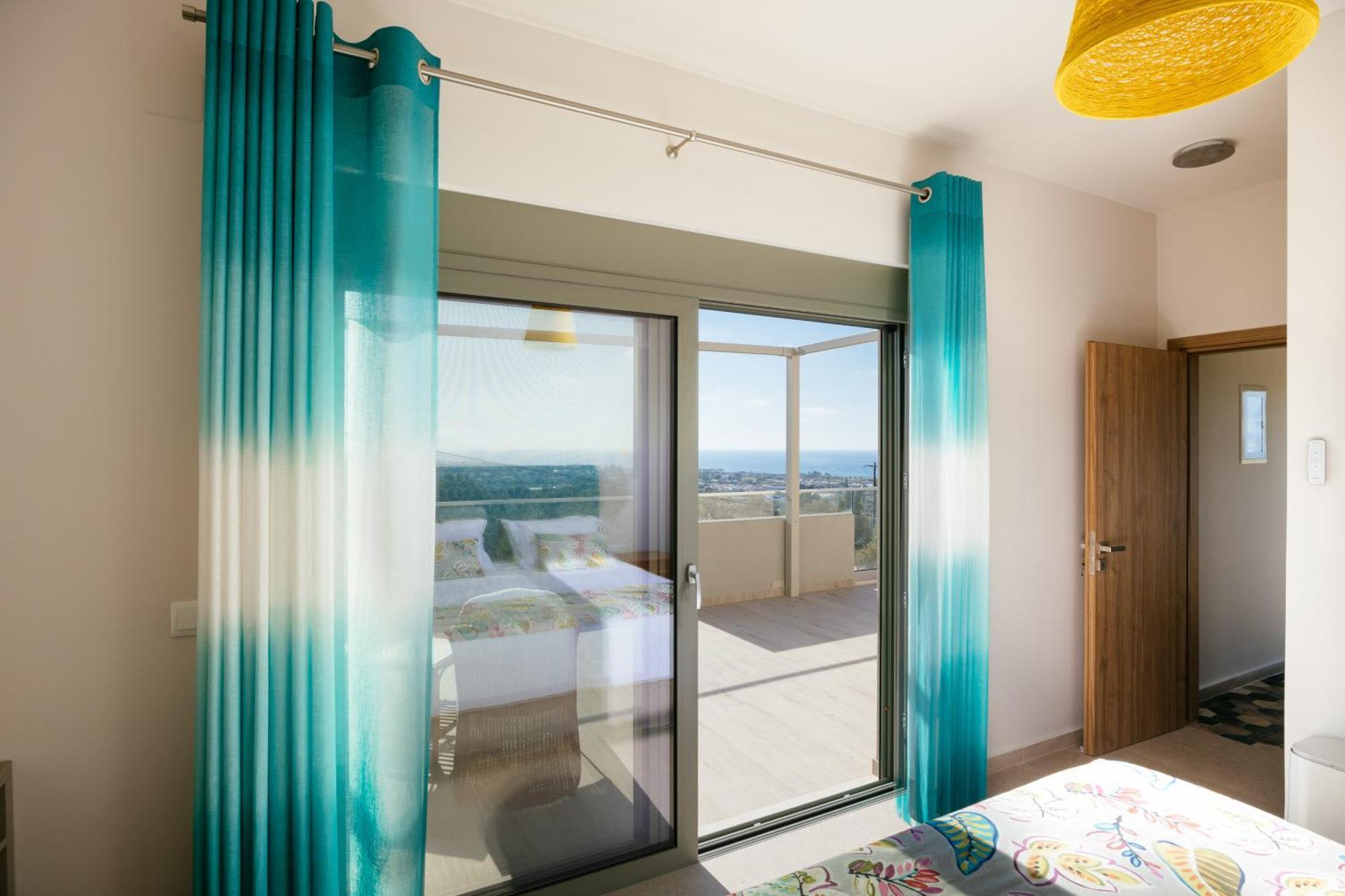 Lily's Lemonia Villa