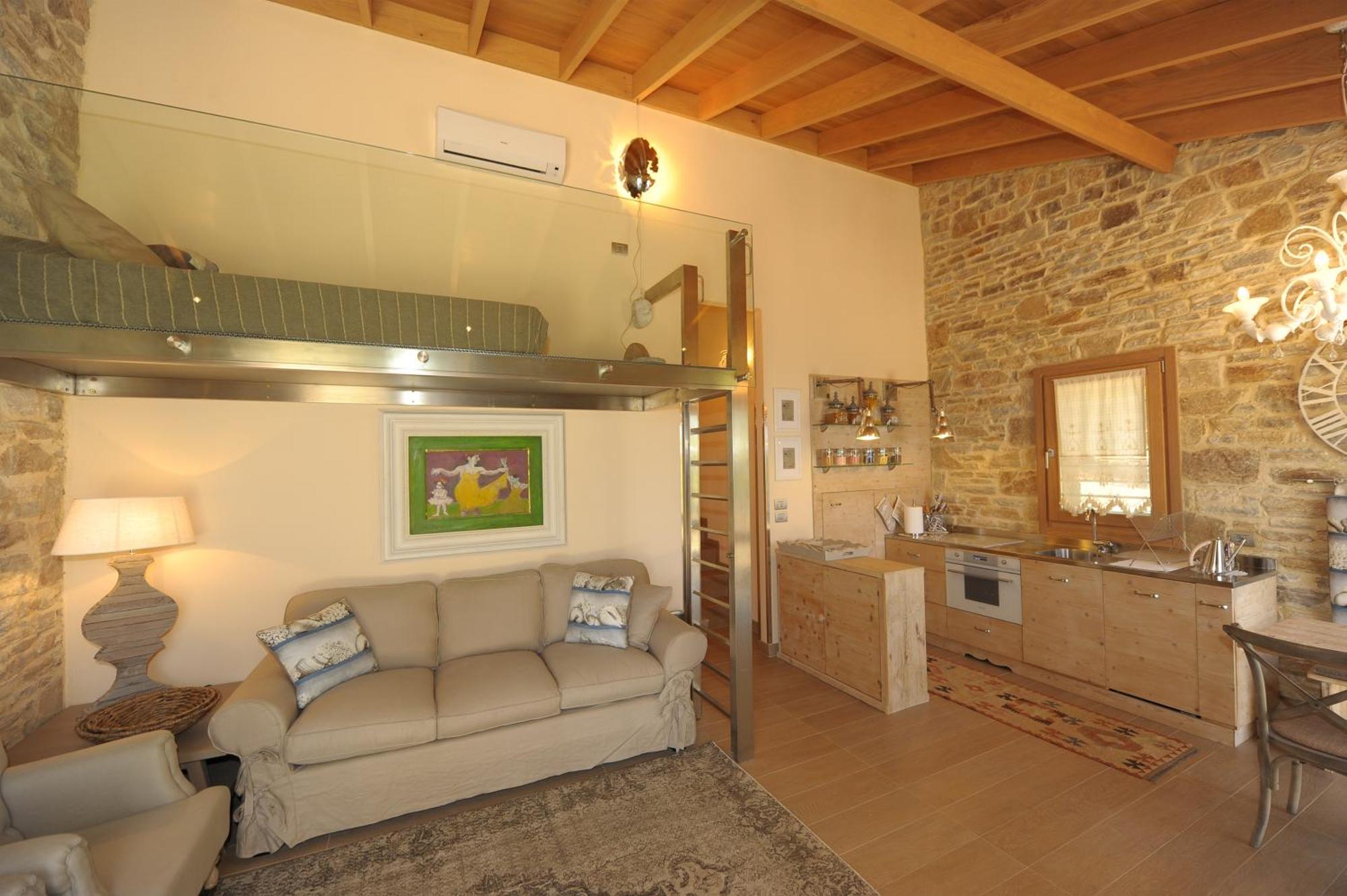 Villa Nous Village