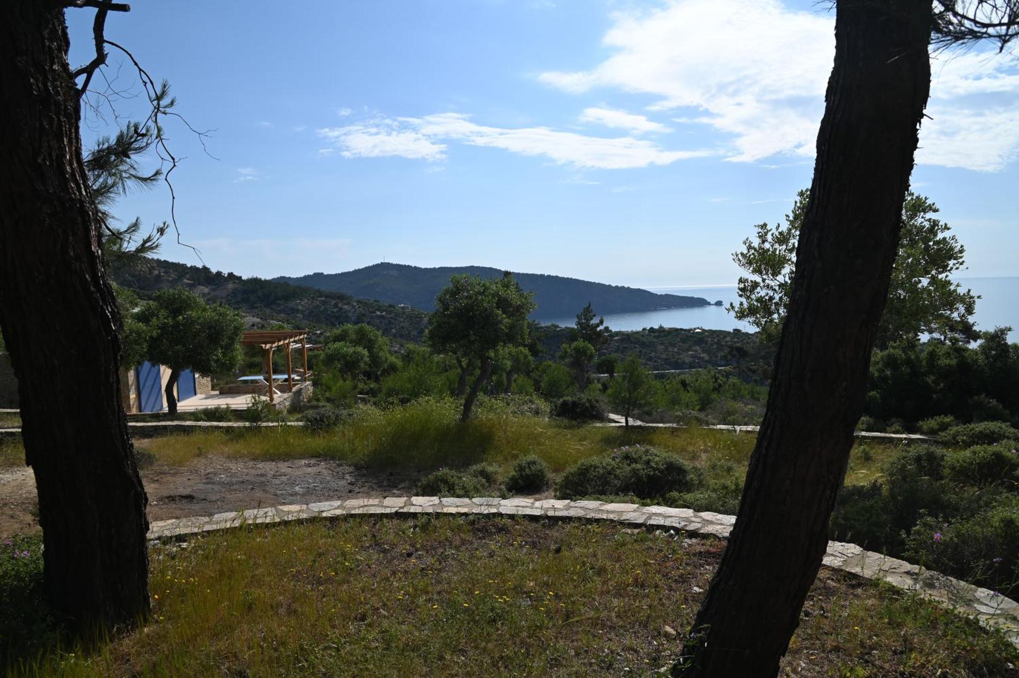 Villa Nous Village