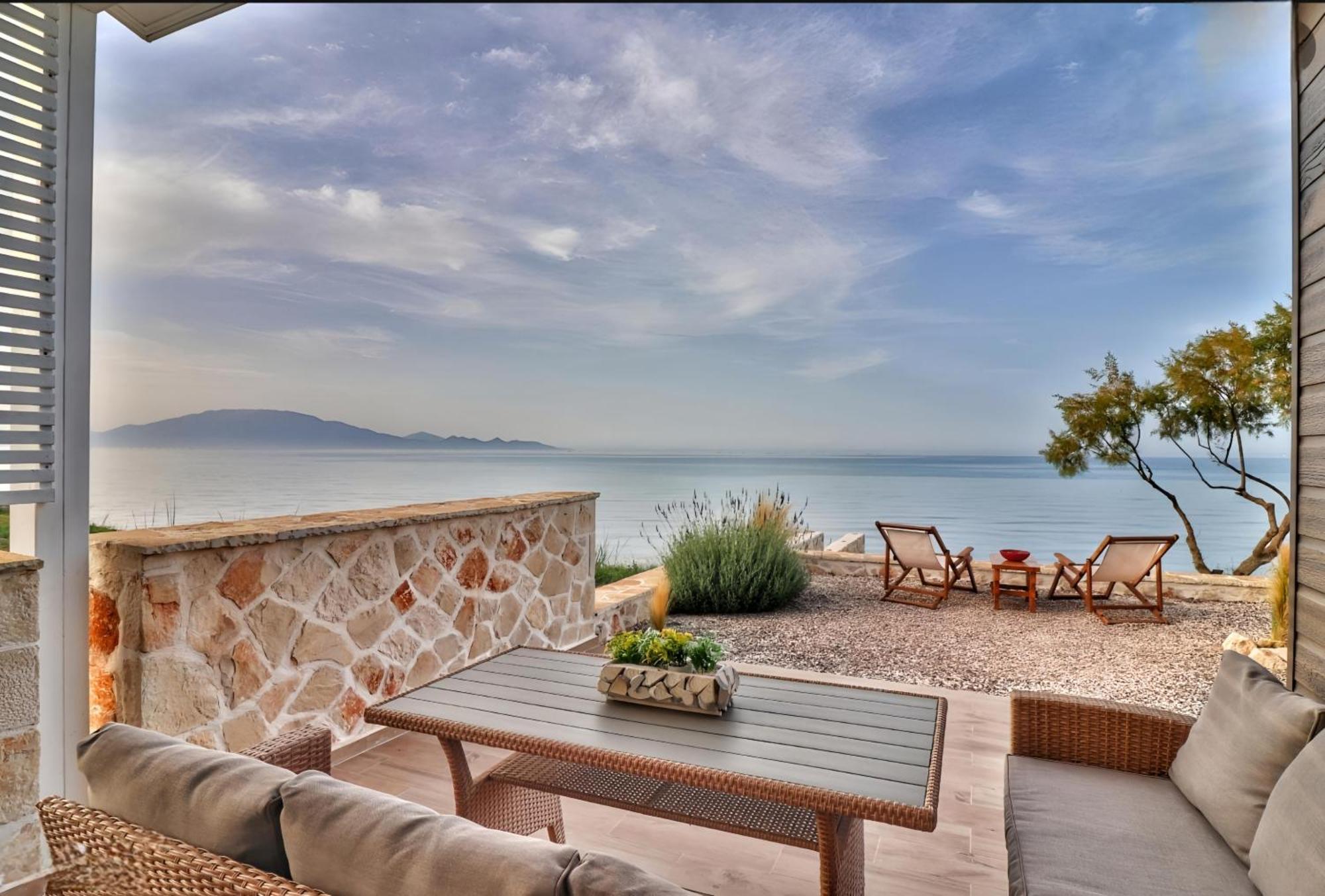 Holiday home Seafront Wooden House Vounaraki 4 *