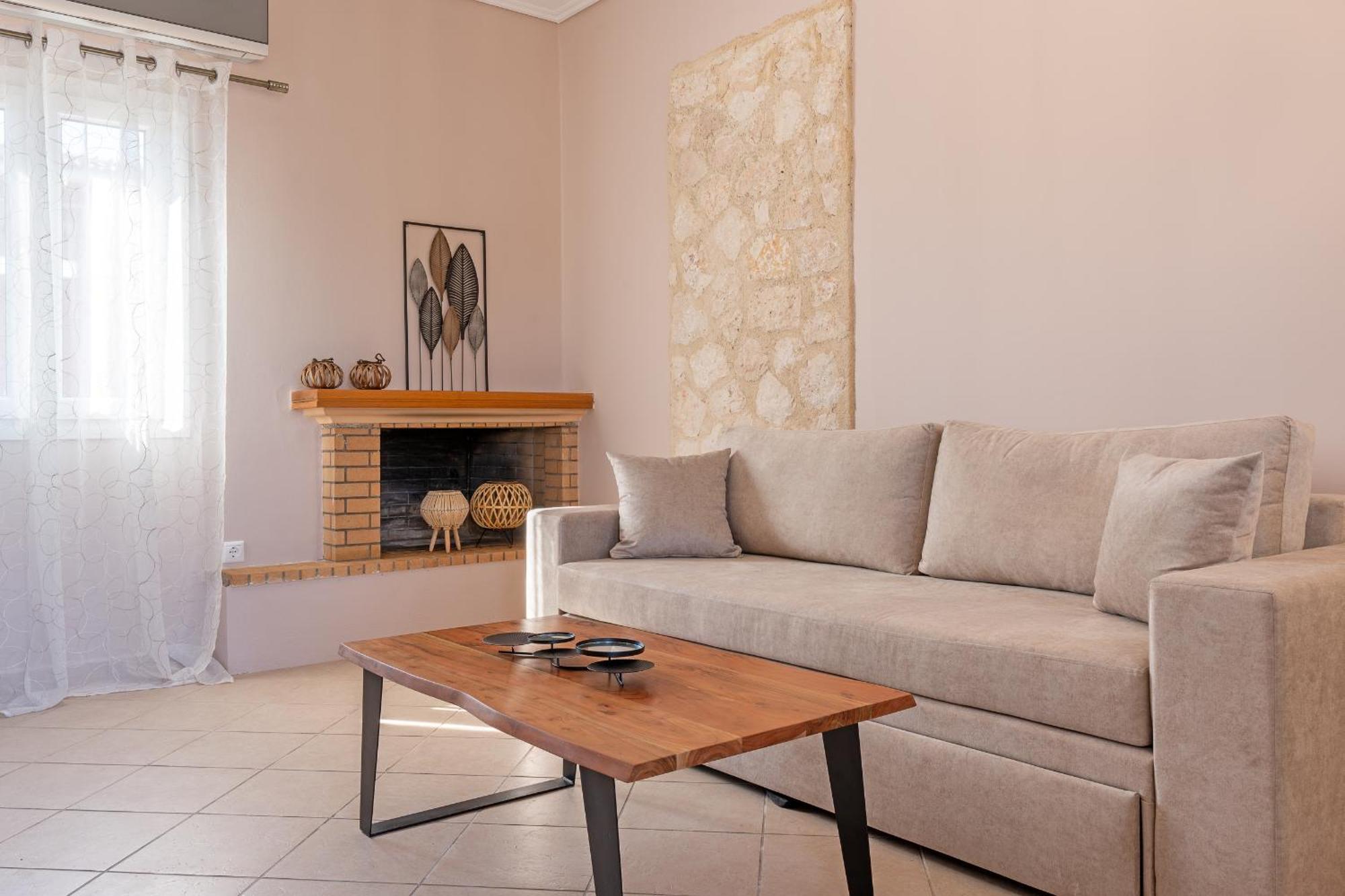 Apartment Spiros House