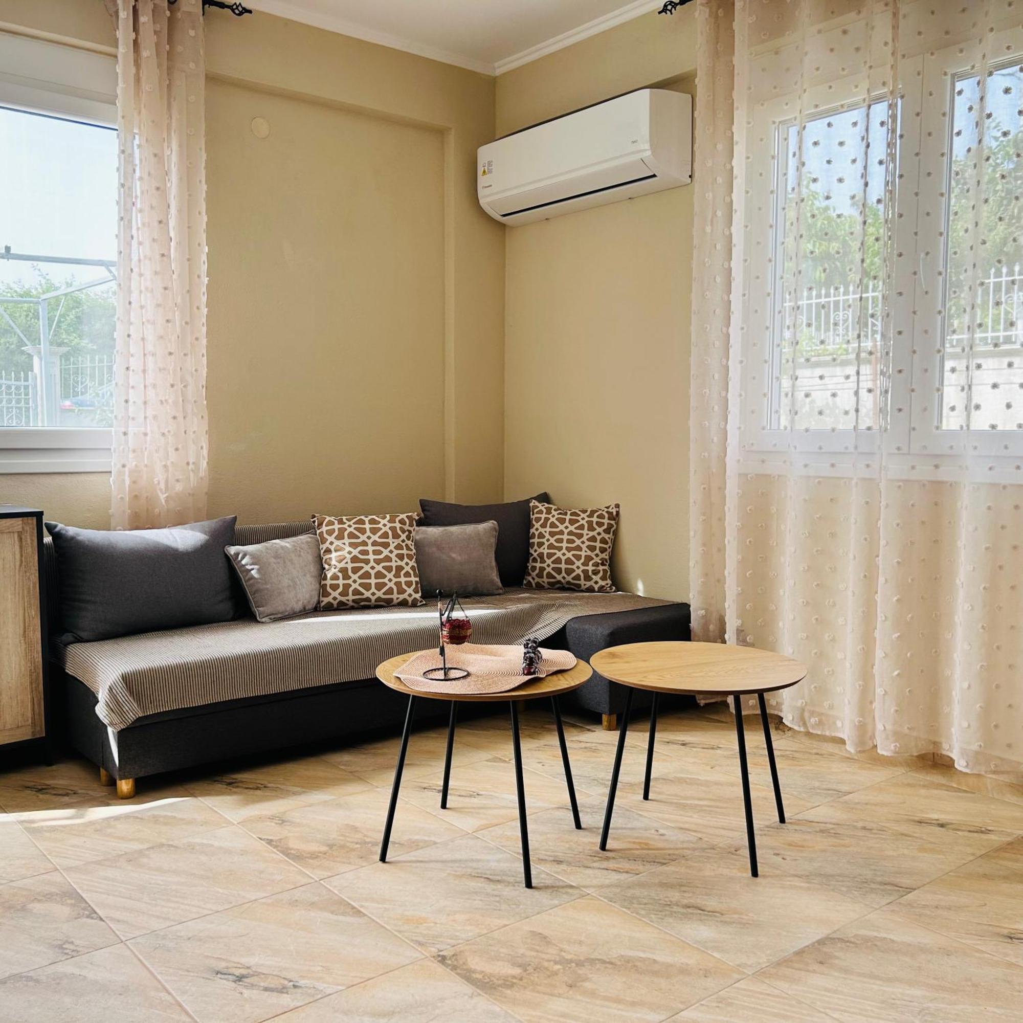 Apartment Sea View With Garden Orfanion