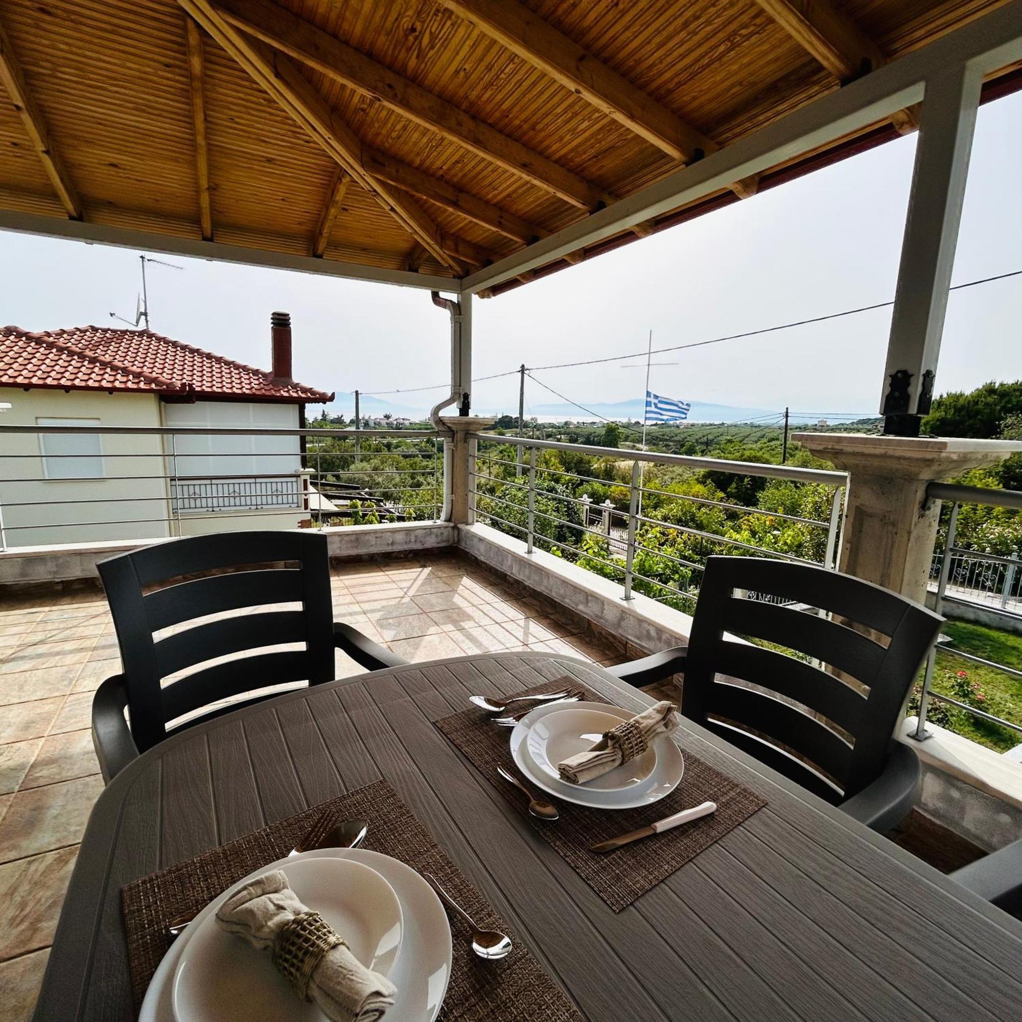 Sea View With Garden Apartment Orfanion
