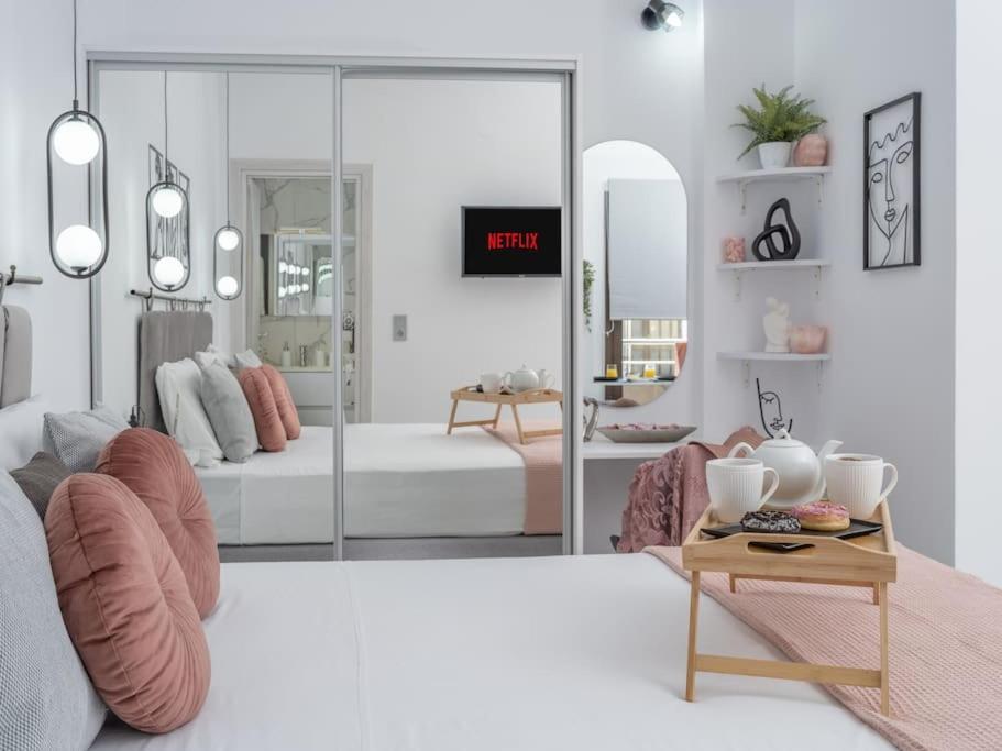 Asiklari's Project Apartment Gazi