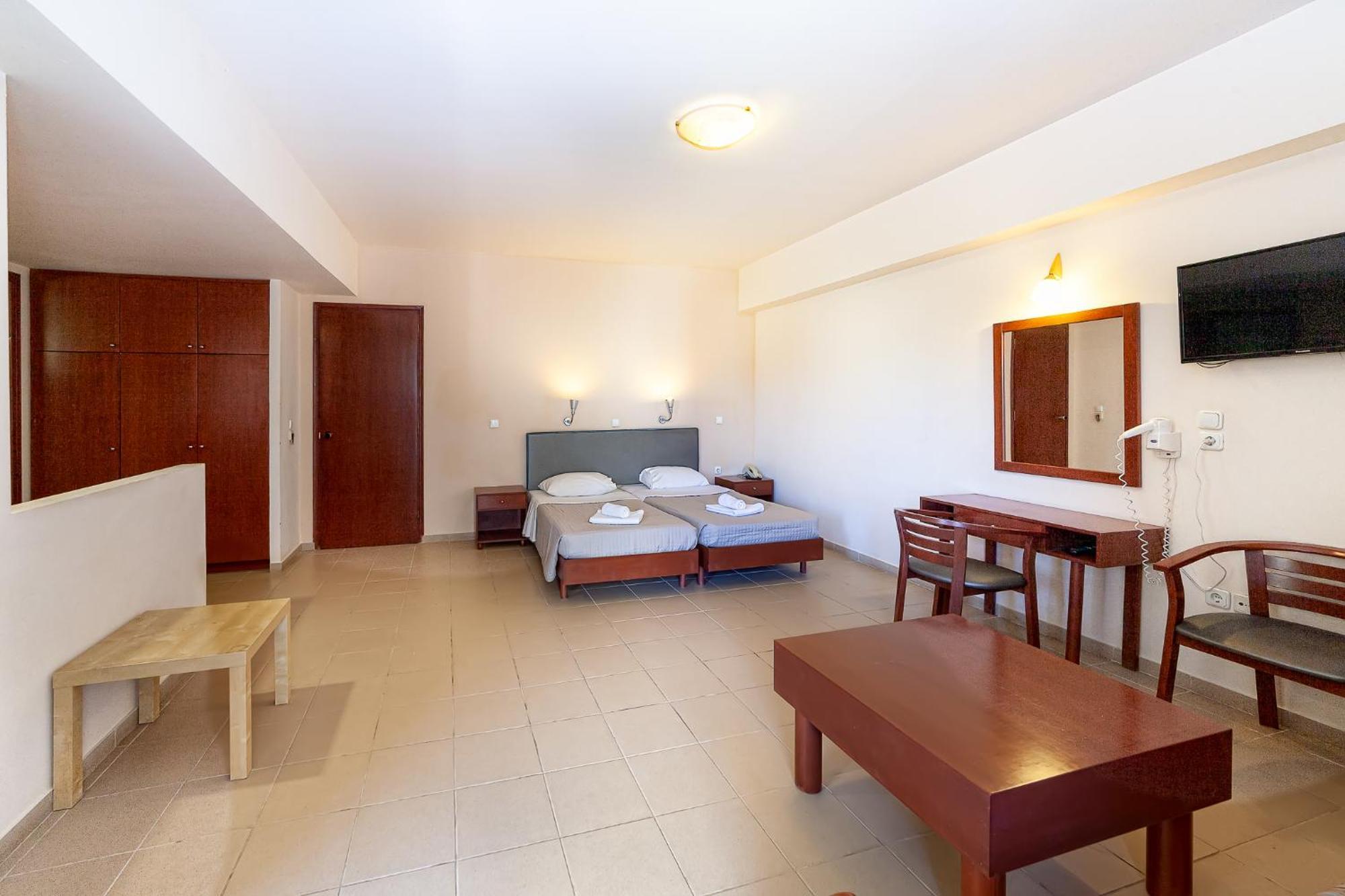 Olympic Aparthotel 4*