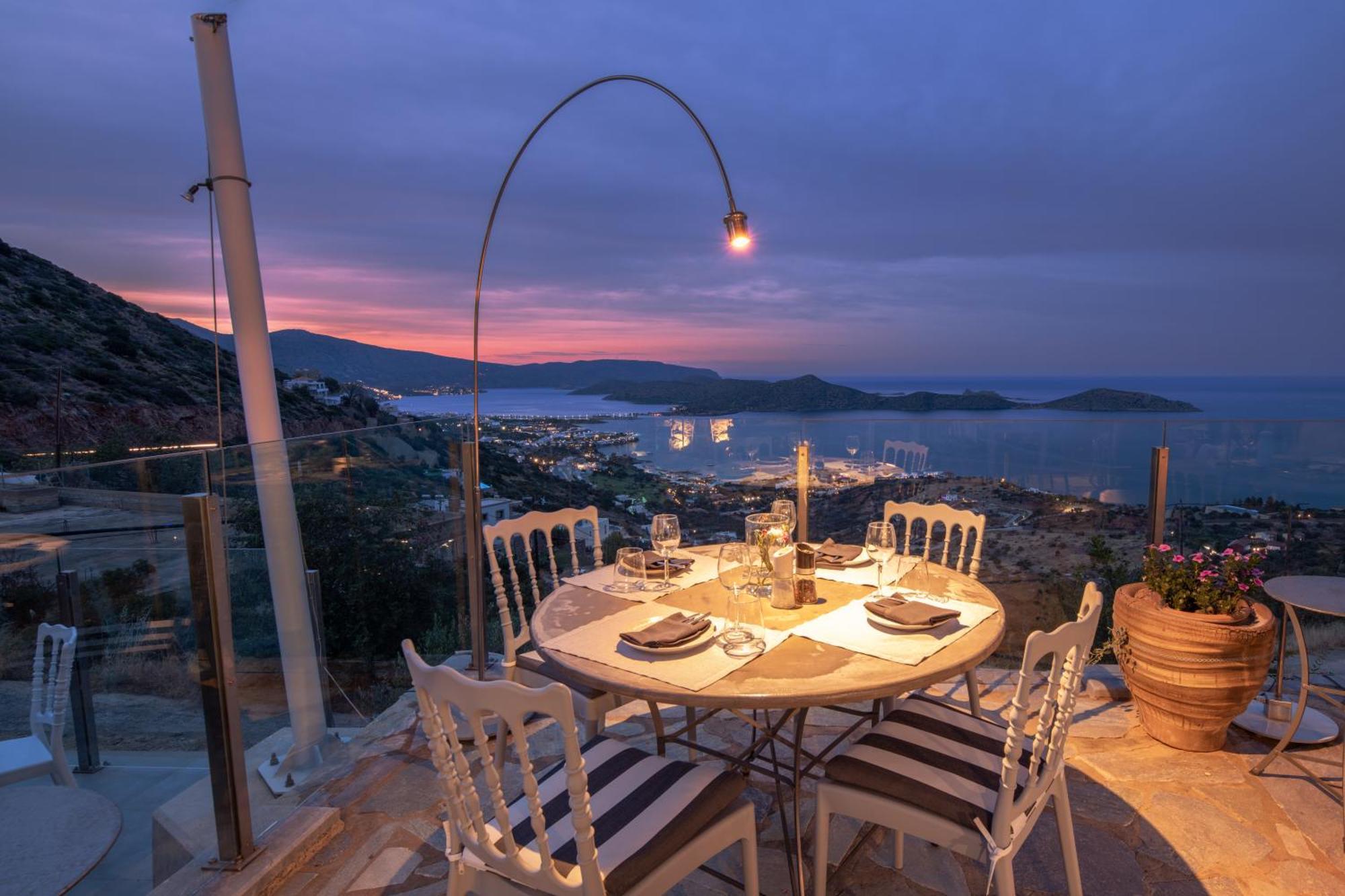 Adrakos (adults Only)