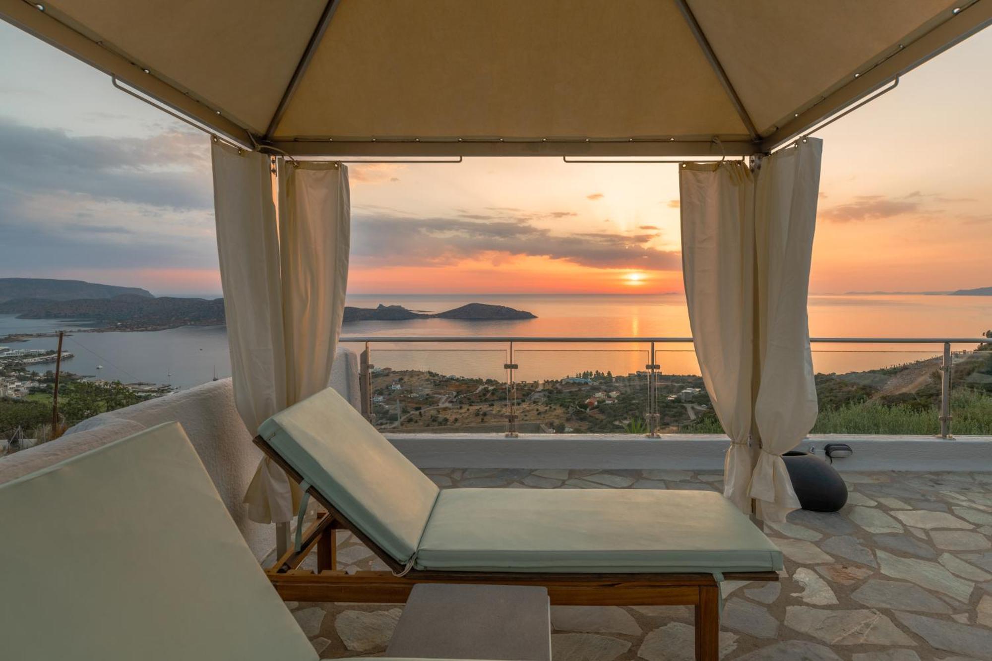 Aparthotel Adrakos (adults Only)