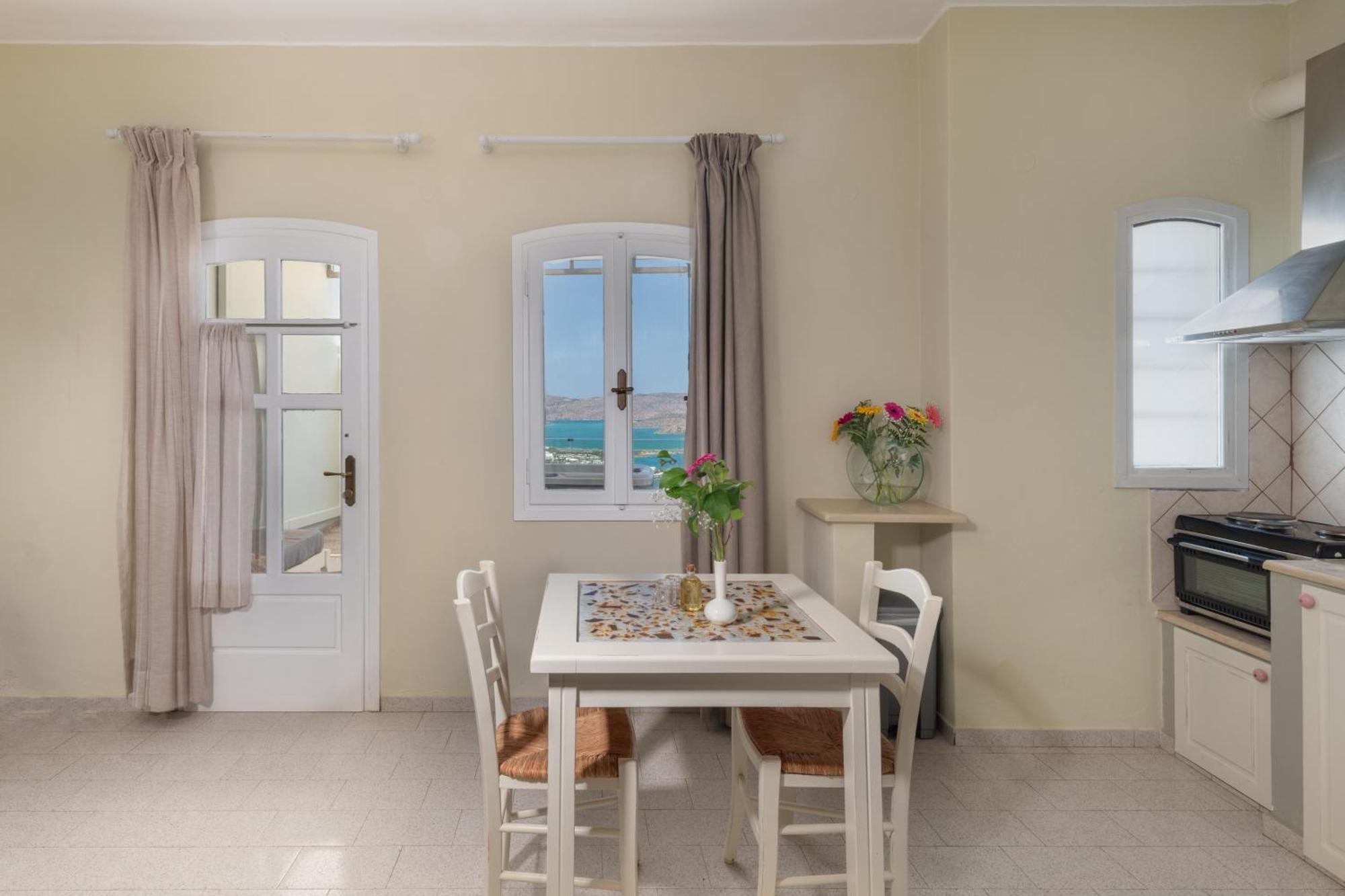 Adrakos (adults Only) 3*