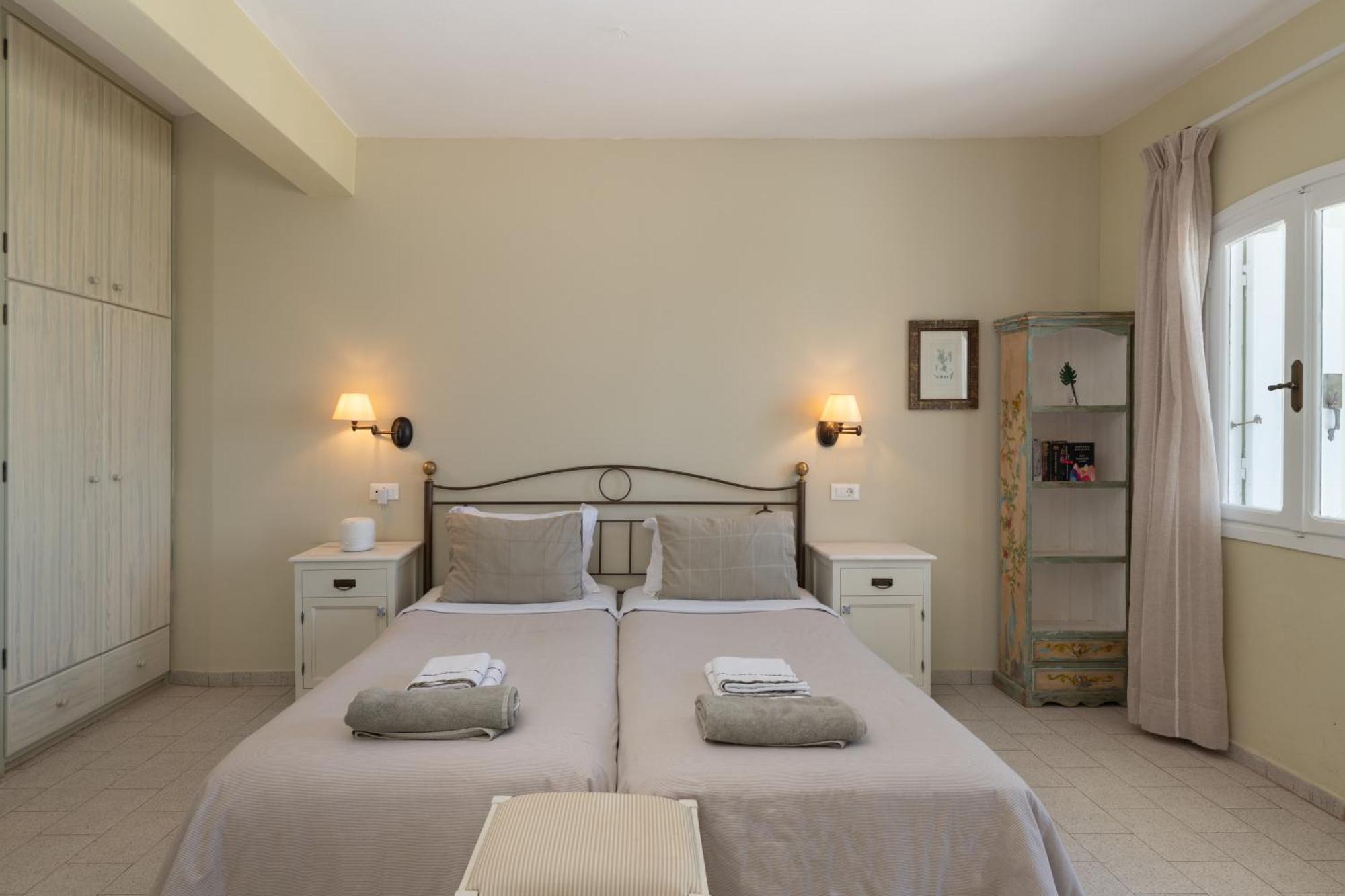 Aparthotel Adrakos (adults Only)