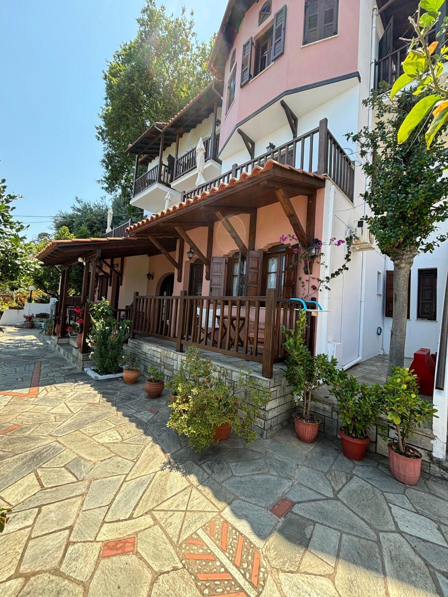 Sunray Guest house 3*