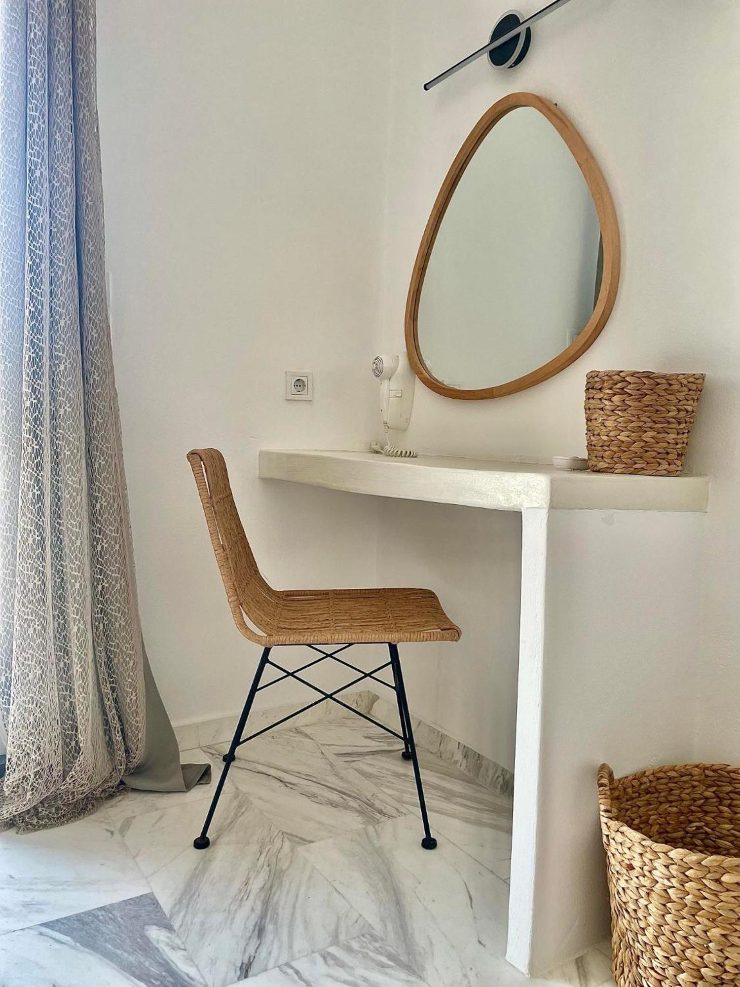 Athina Rooms - Lounge Apartments