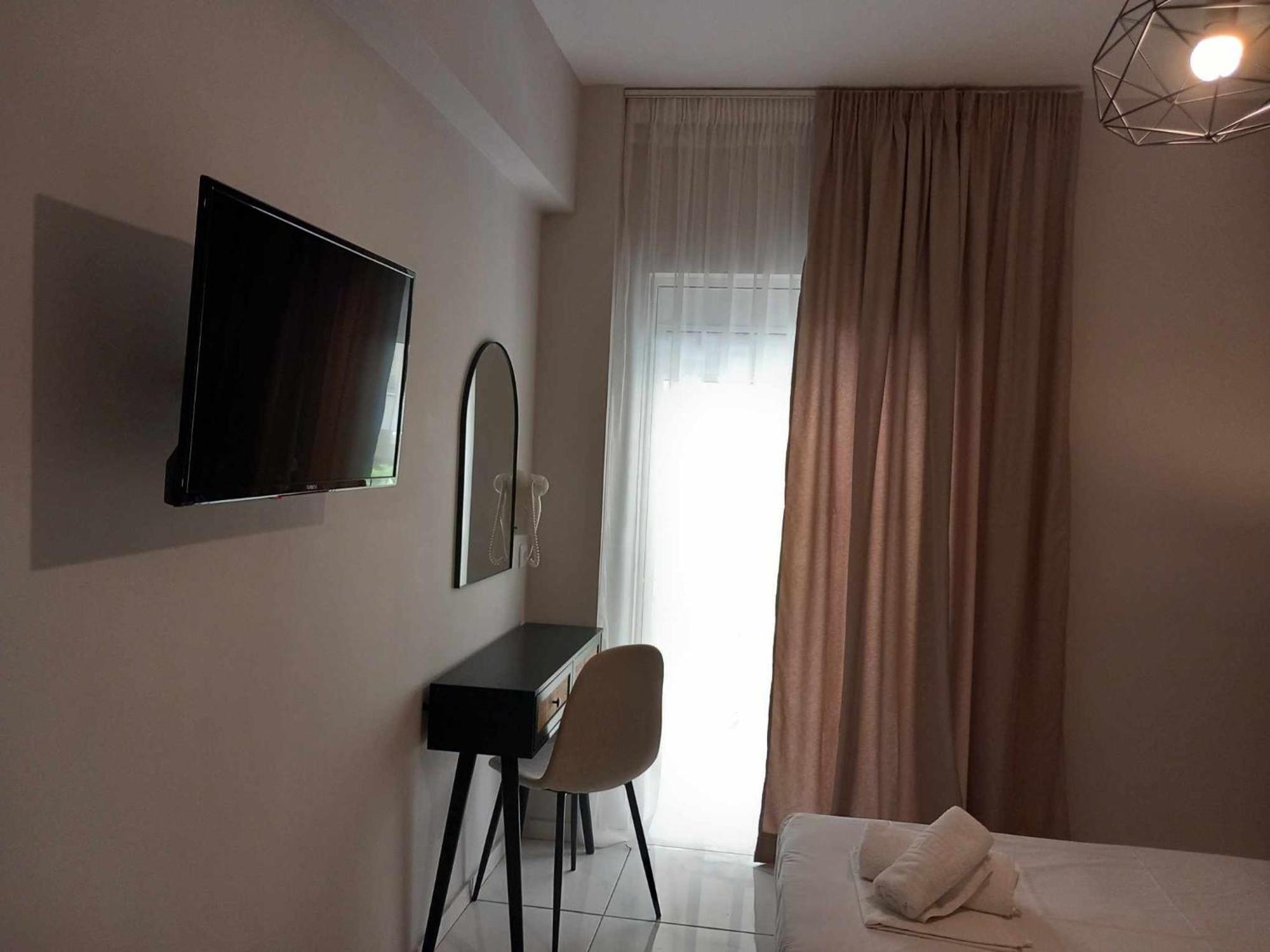 Posidon Aparthotel