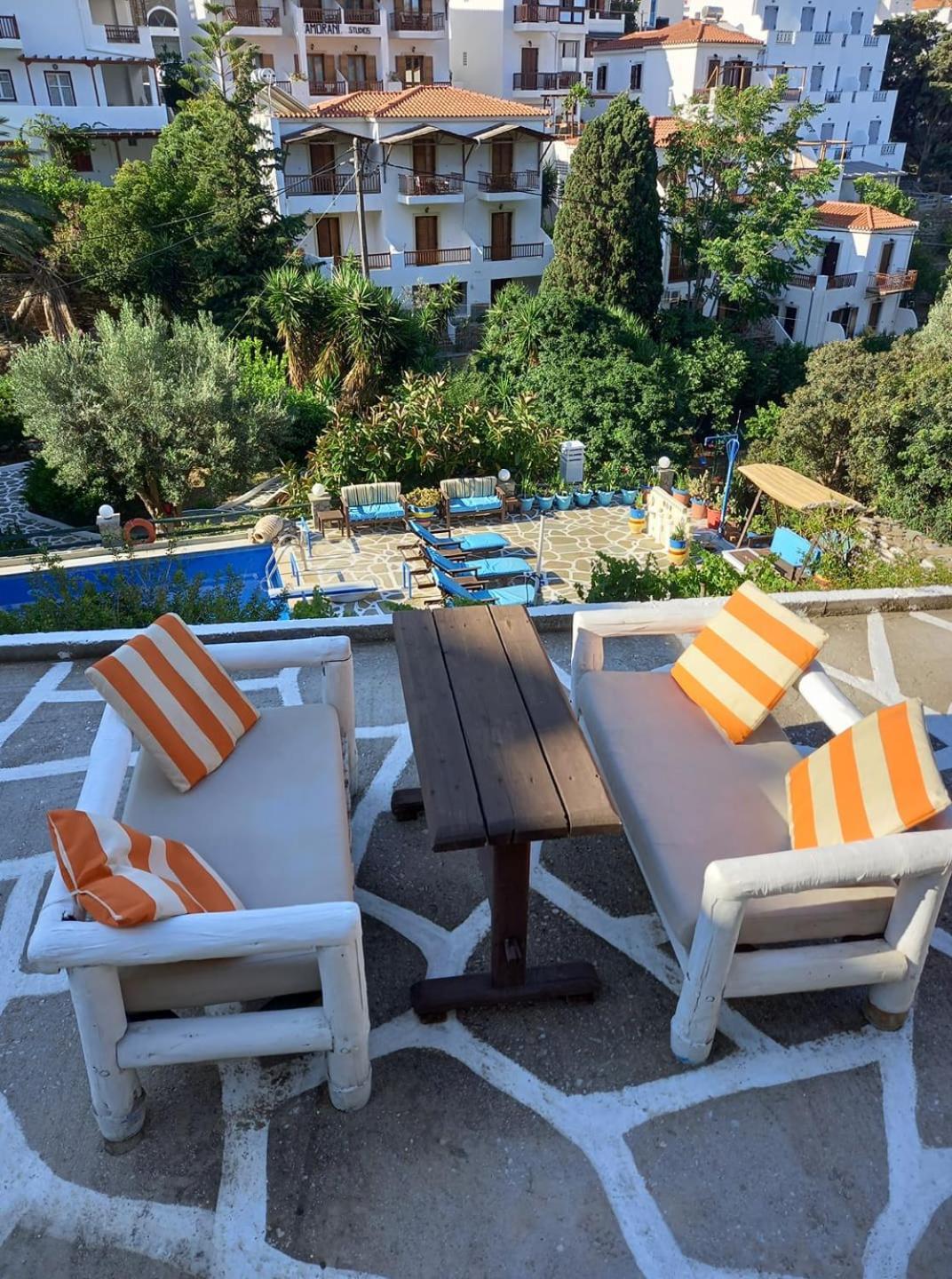 Villa Rena 3* Batsi (Andros)