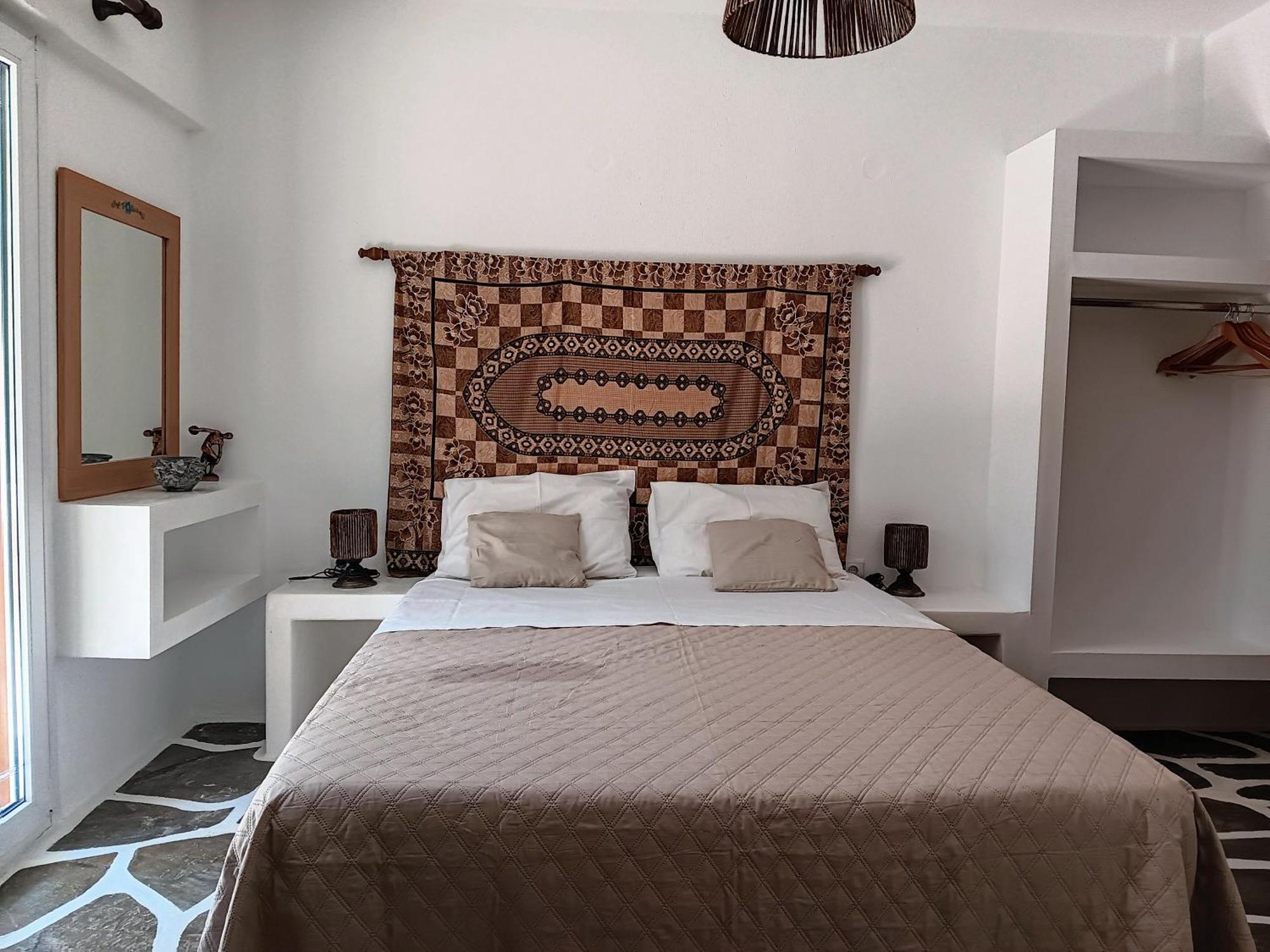 Aparthotel Villa Rena Batsi (Andros)