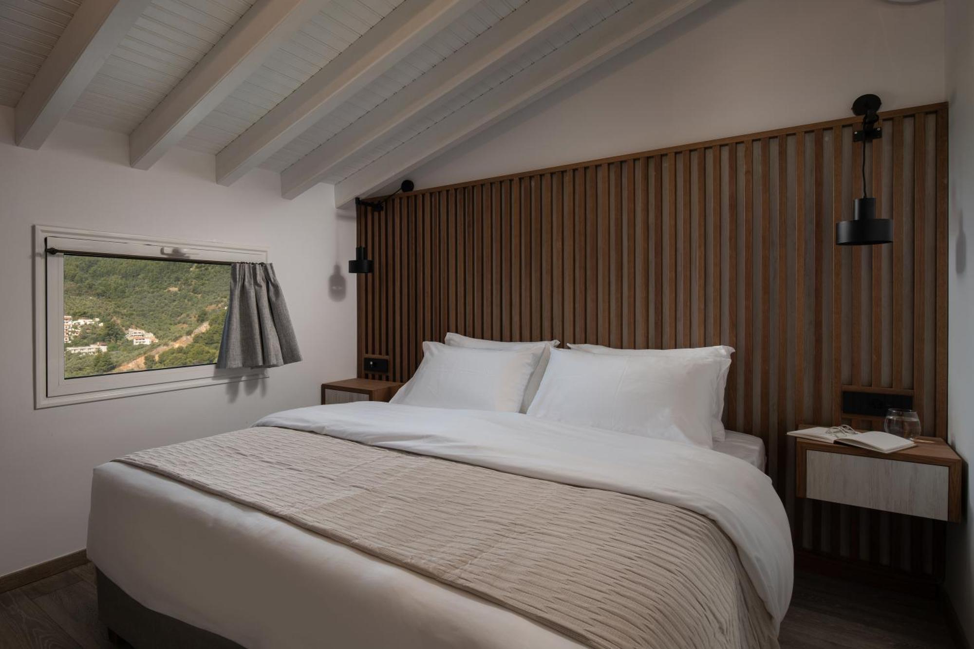 Poseidon 3* Skiathos Town