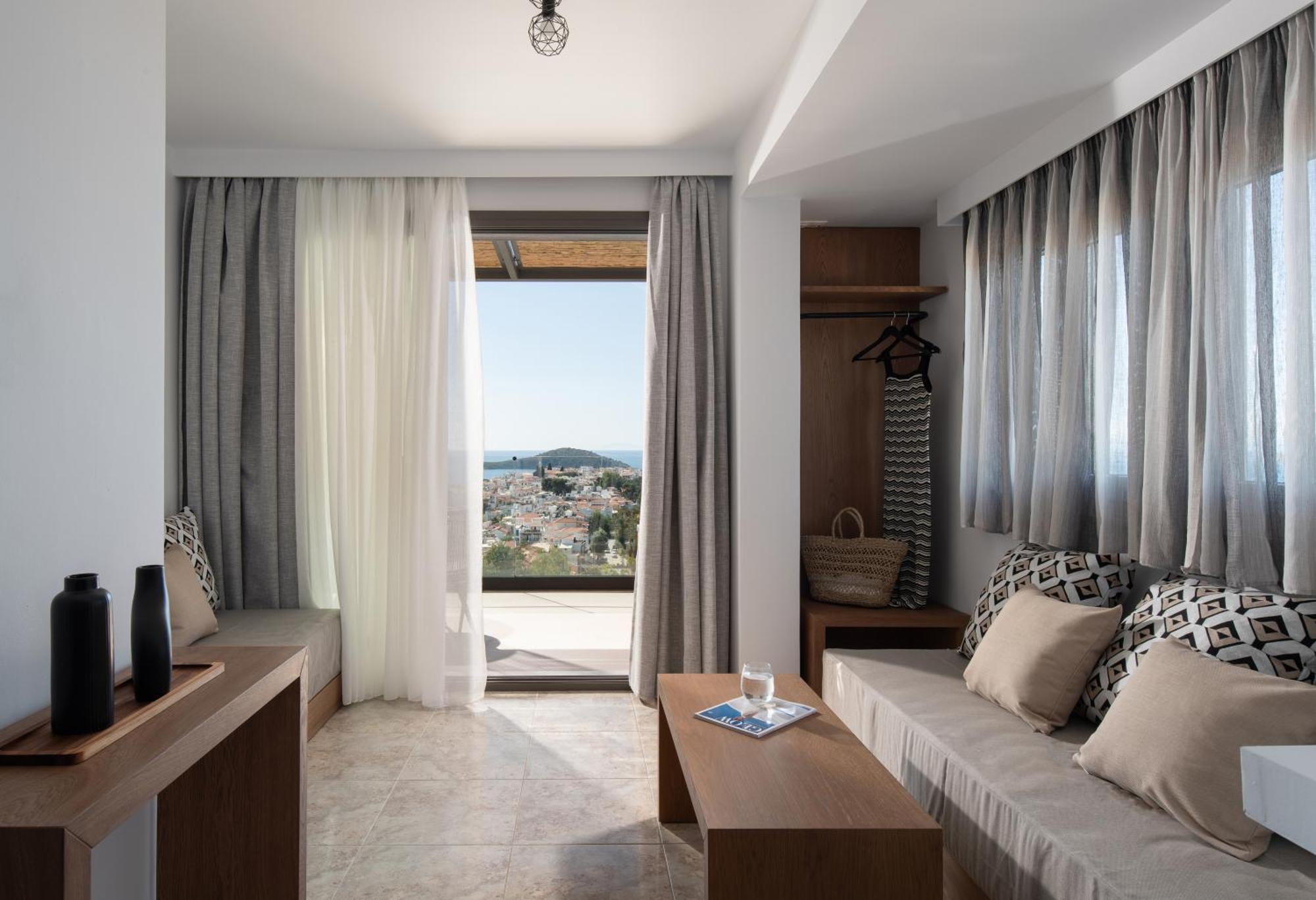 Aparthotel Poseidon Skiathos Town