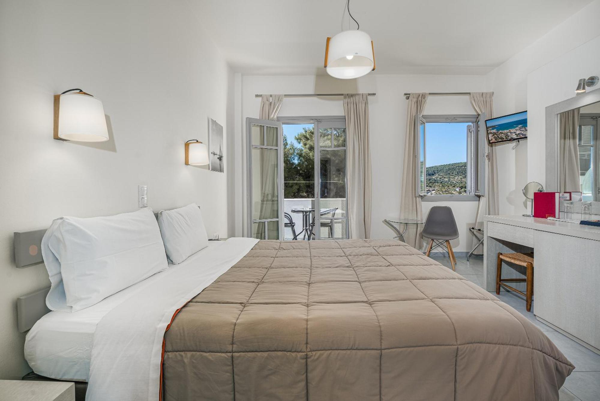 Erato Hotel Agia Marina (Aegina)