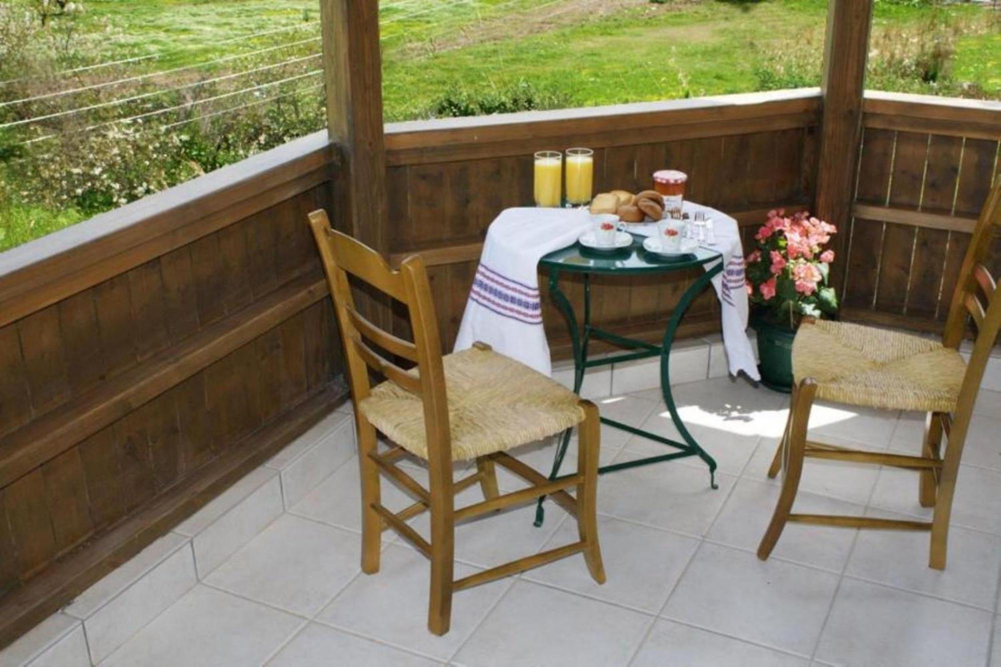Porto Nirikos - Private Parking Apartment