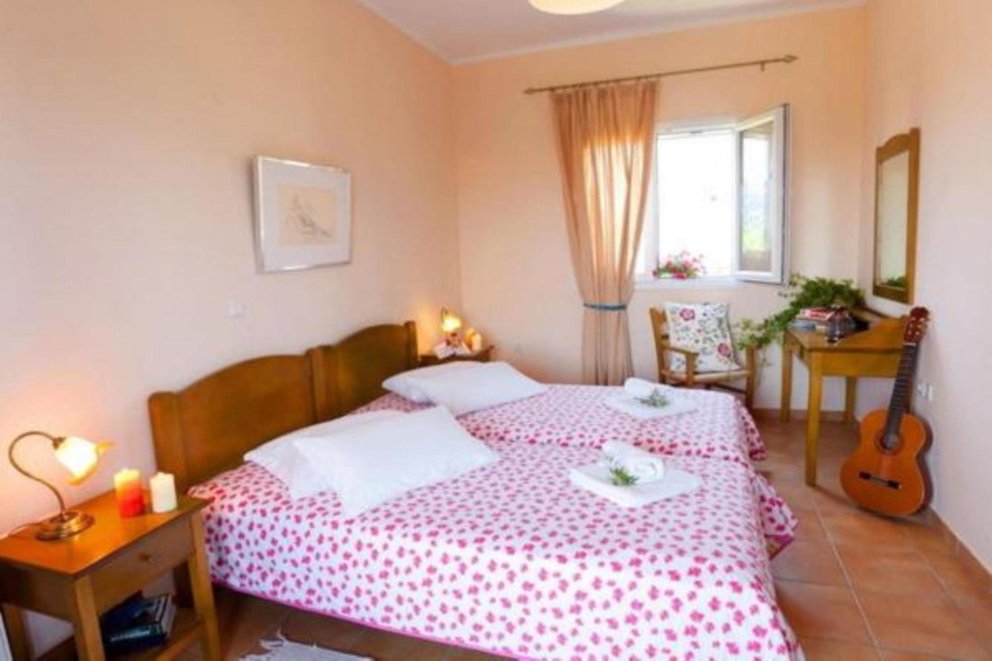 Porto Nirikos - Private Parking Apartment *