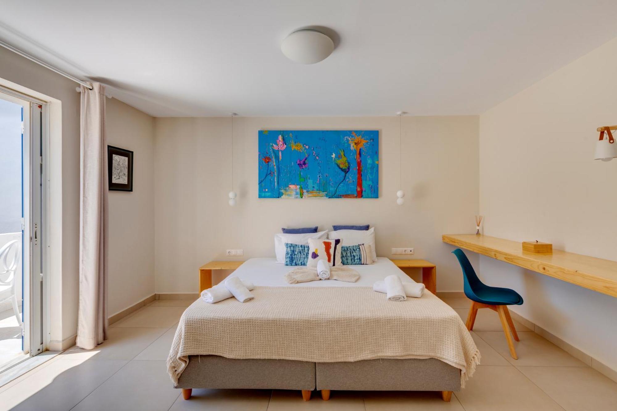 Kamelo Hotel 2*