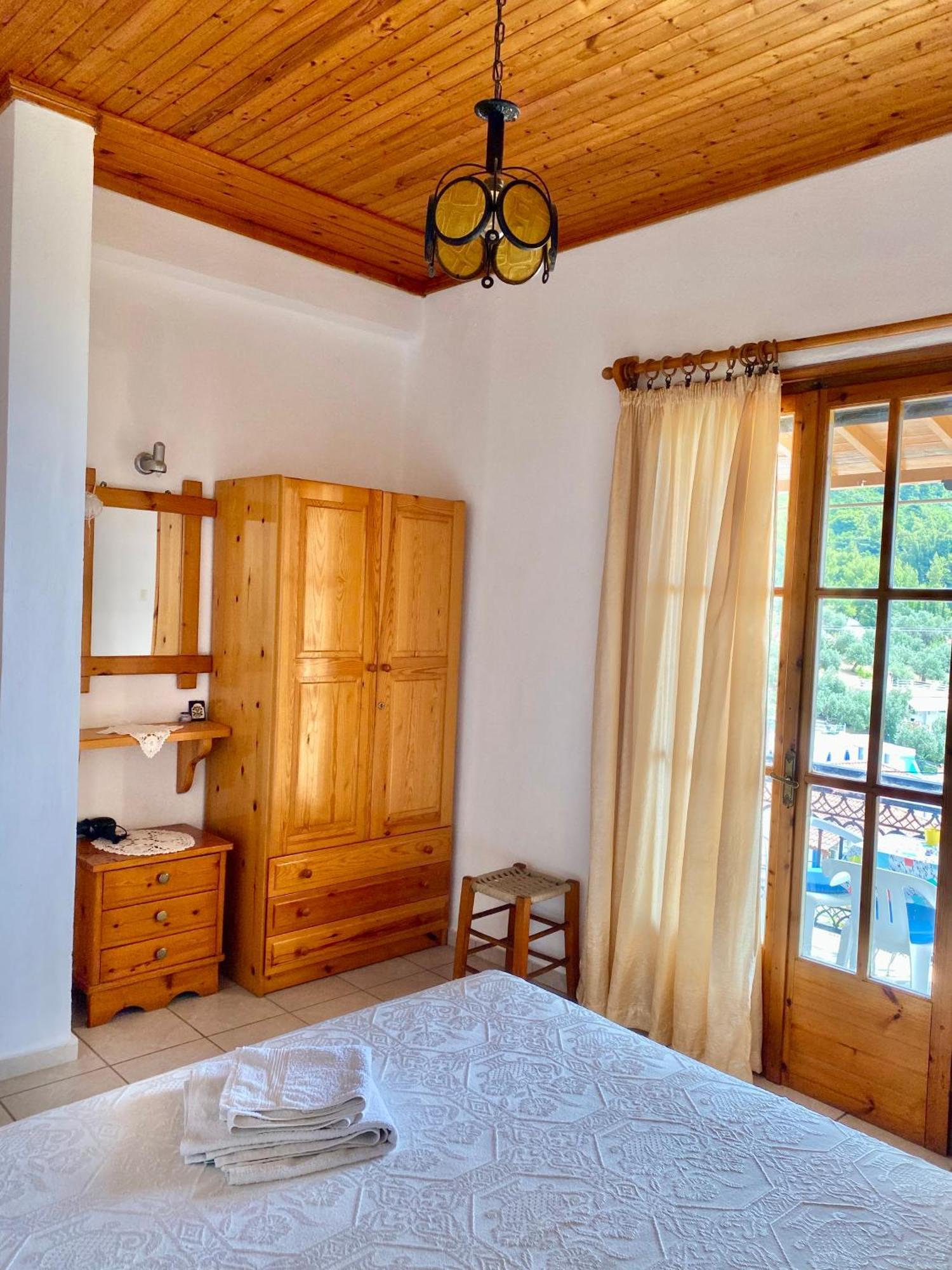 Aparthotel Betsanis Stafylos