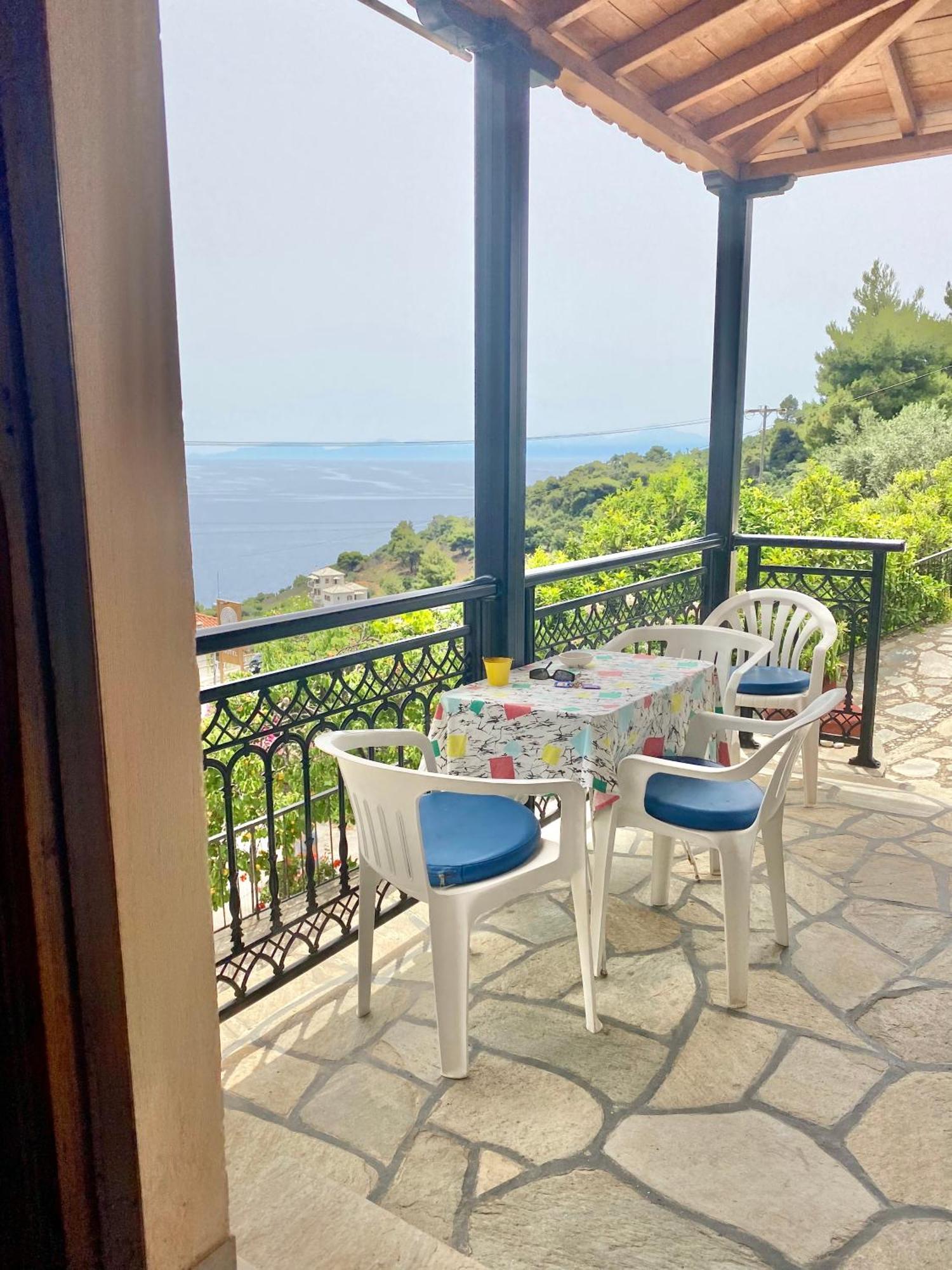 Betsanis Aparthotel