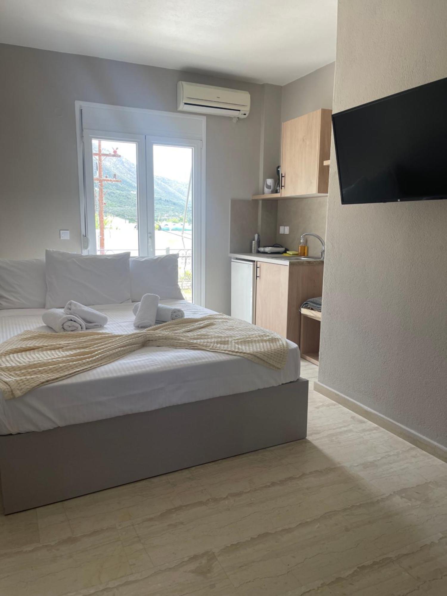Hara Studios Apartment
