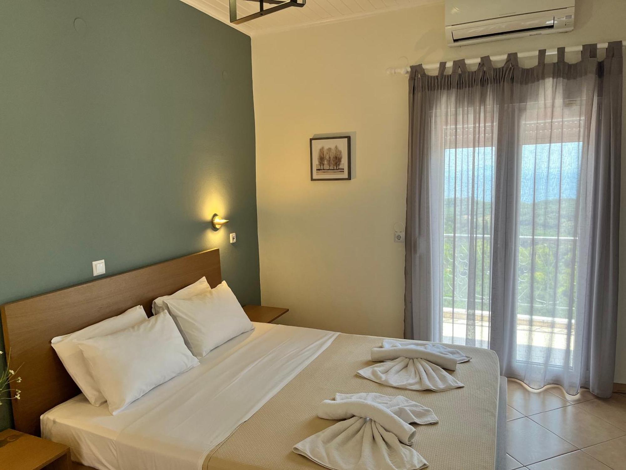 Anthoussa Guest house