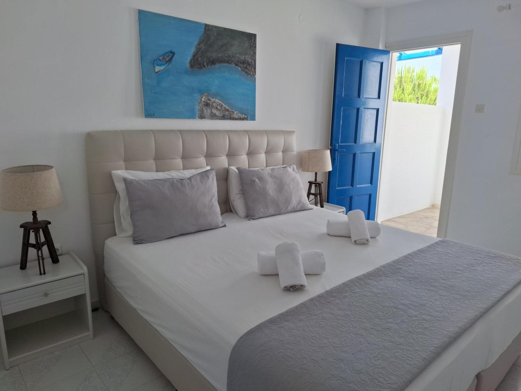 Hotel εvi Evan 2*