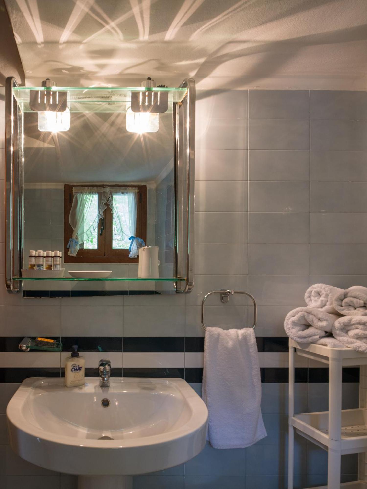 Traditional Luxury Armonia * Aigio