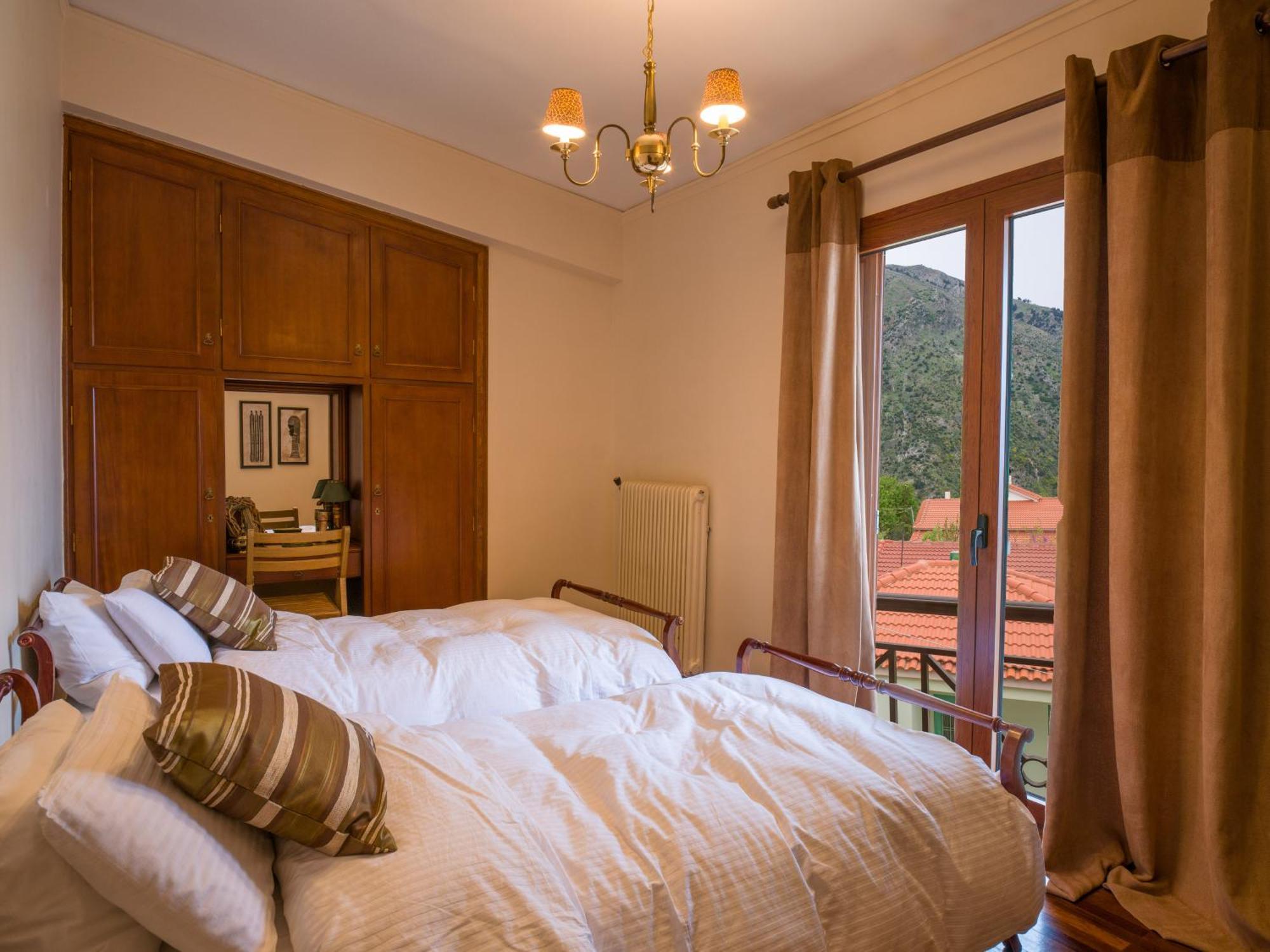 Villa Traditional Luxury Armonia