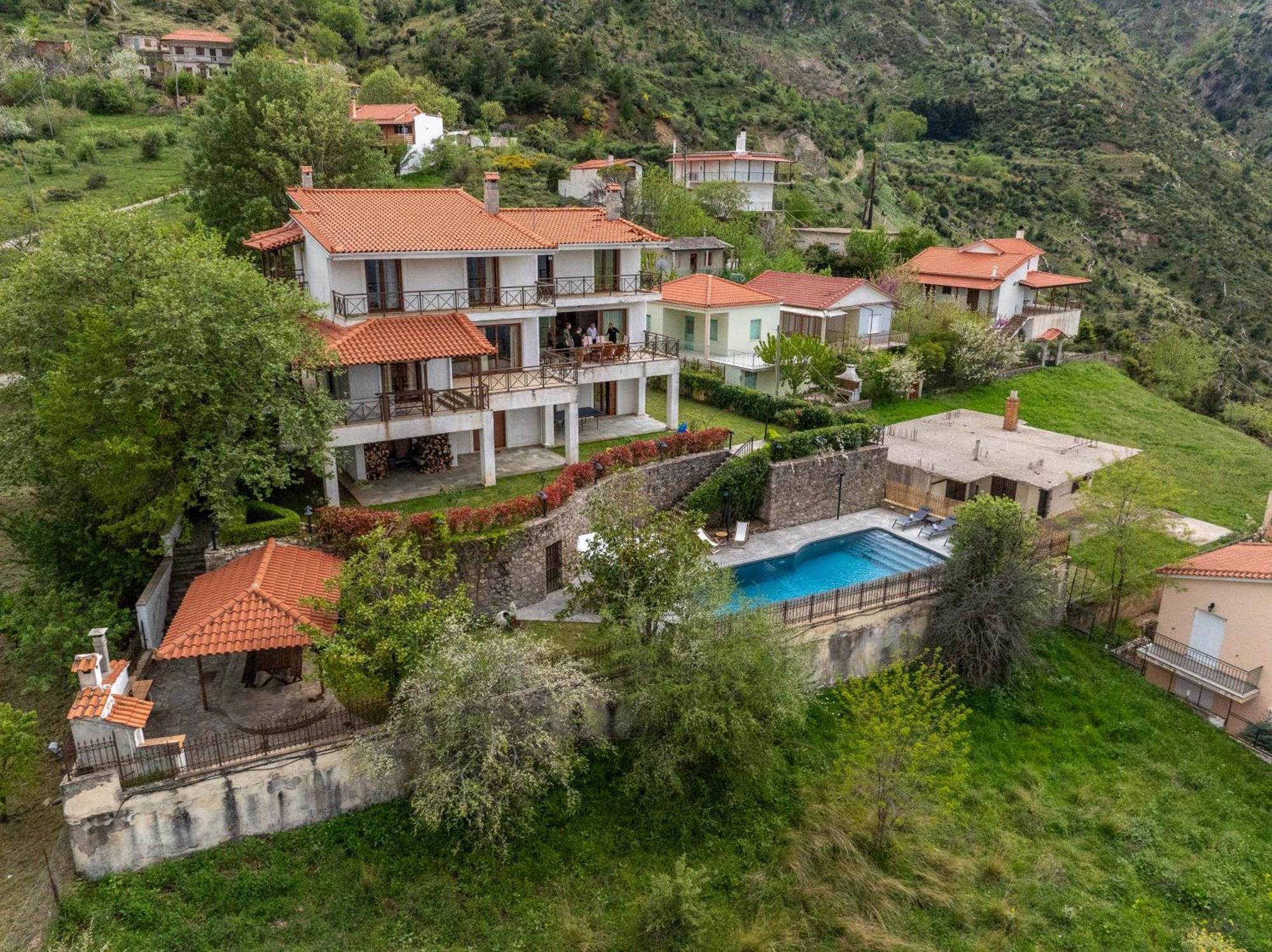Villa Traditional Luxury Armonia