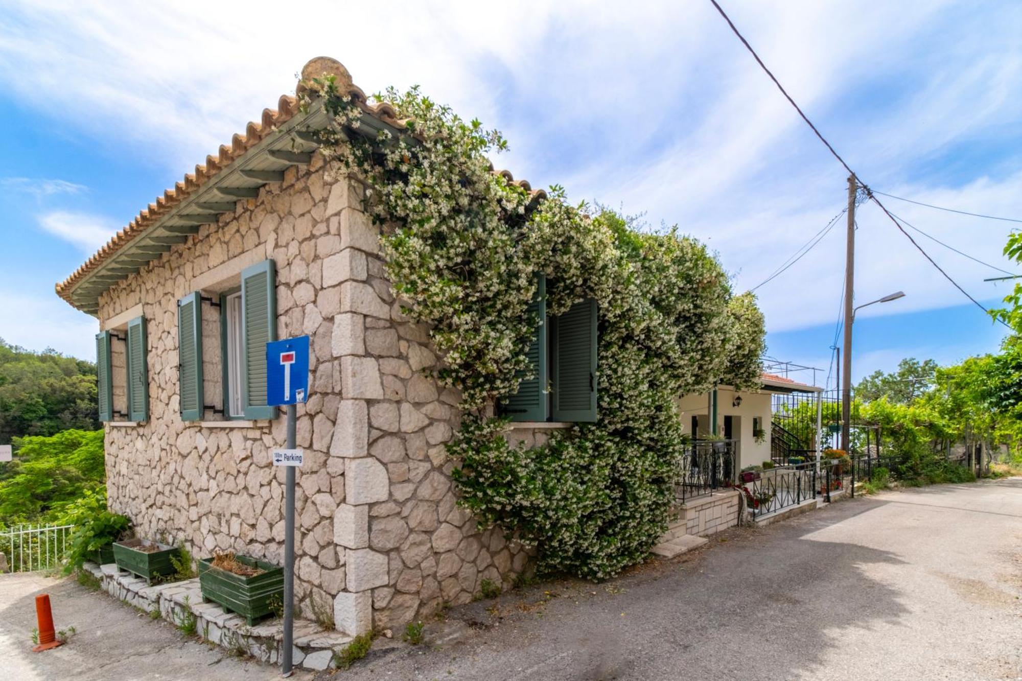 Apartment Kerkis Traditional