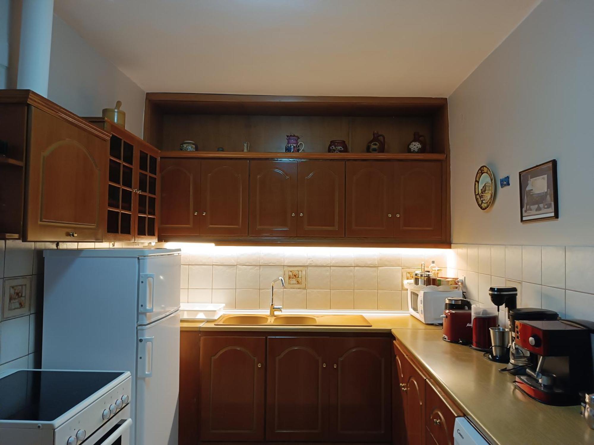 Rodomelo House With Terrace - 4 Bedrooms Apartment