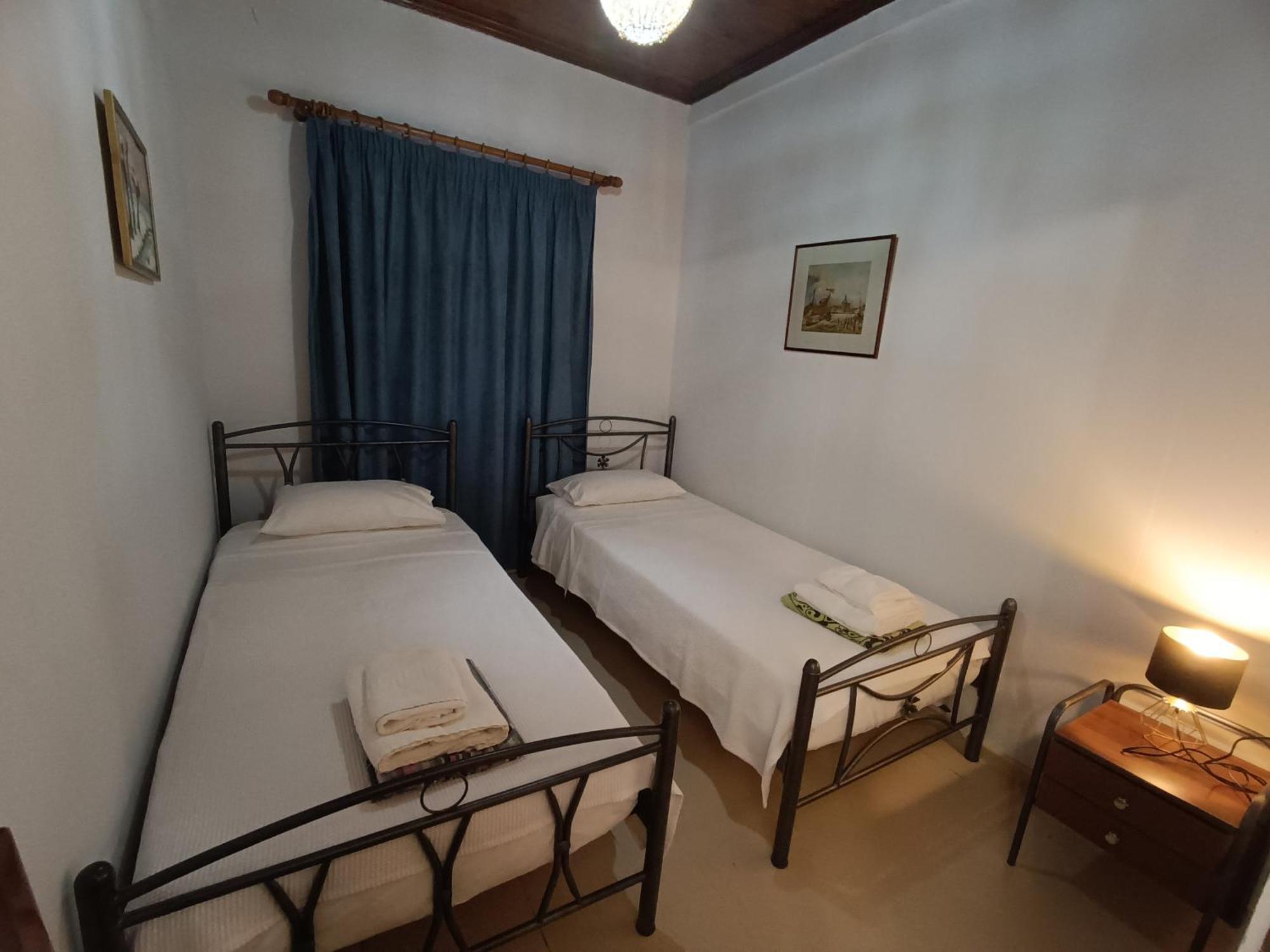 Rodomelo House With Terrace - 4 Bedrooms *