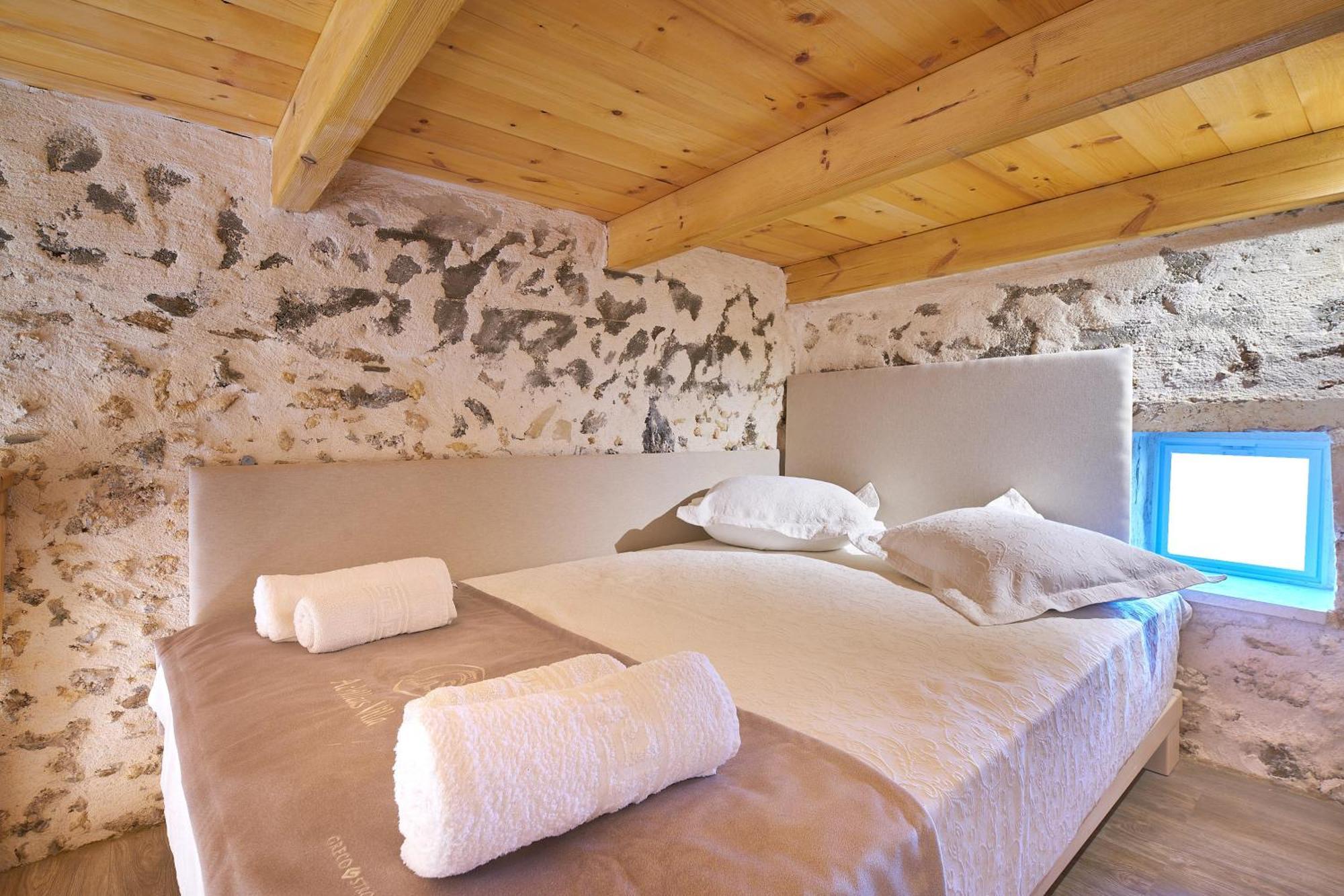 Achilleas With Sea View Holiday home *