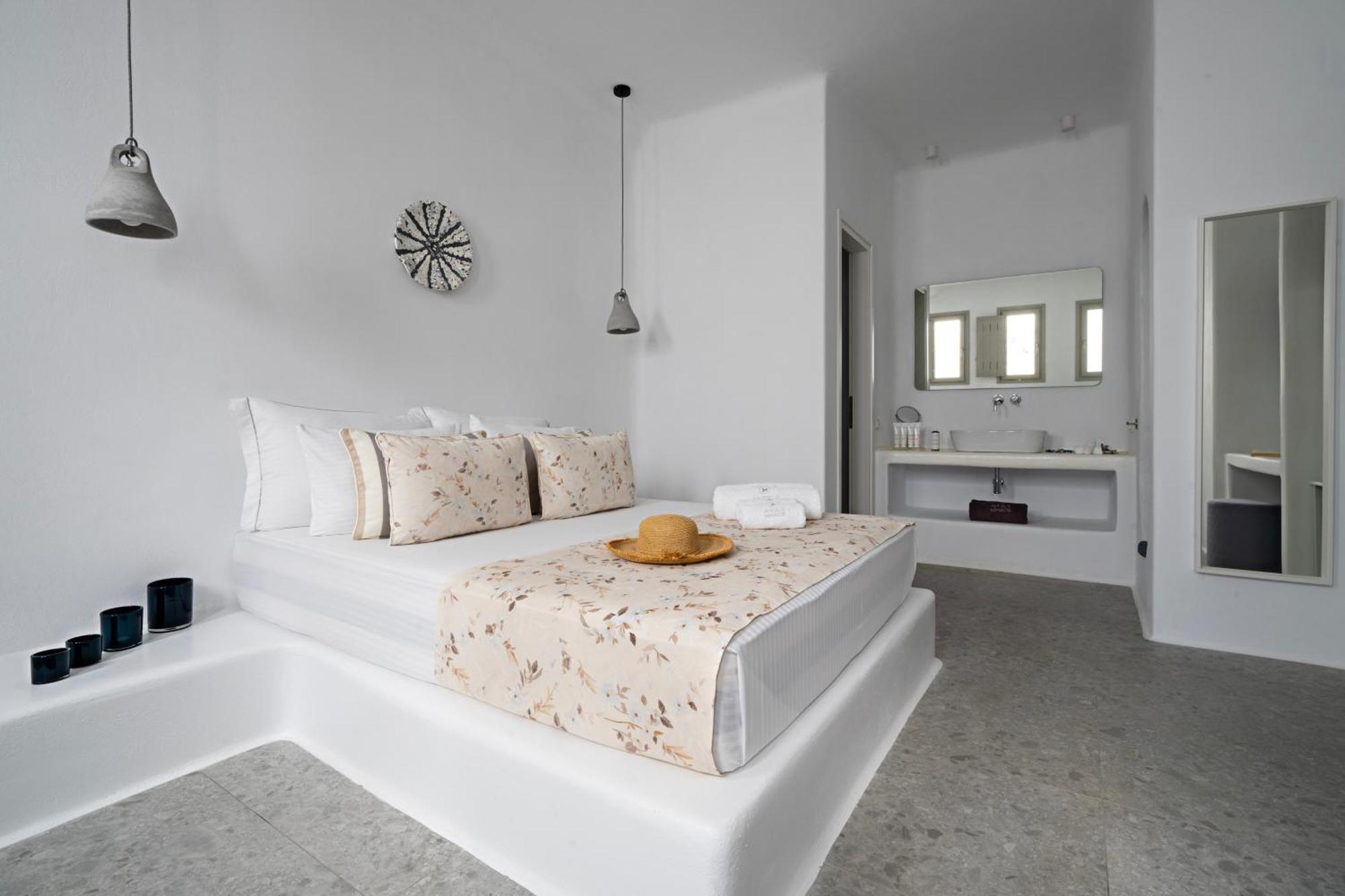 Angels Estate Precious * Naousa (Paros)