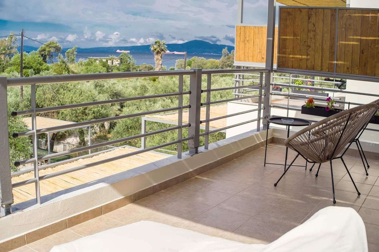 Laura Maisons Apartment Kalamata