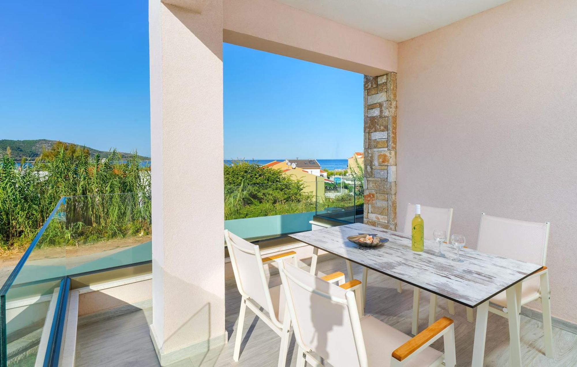 Foti's Villa *