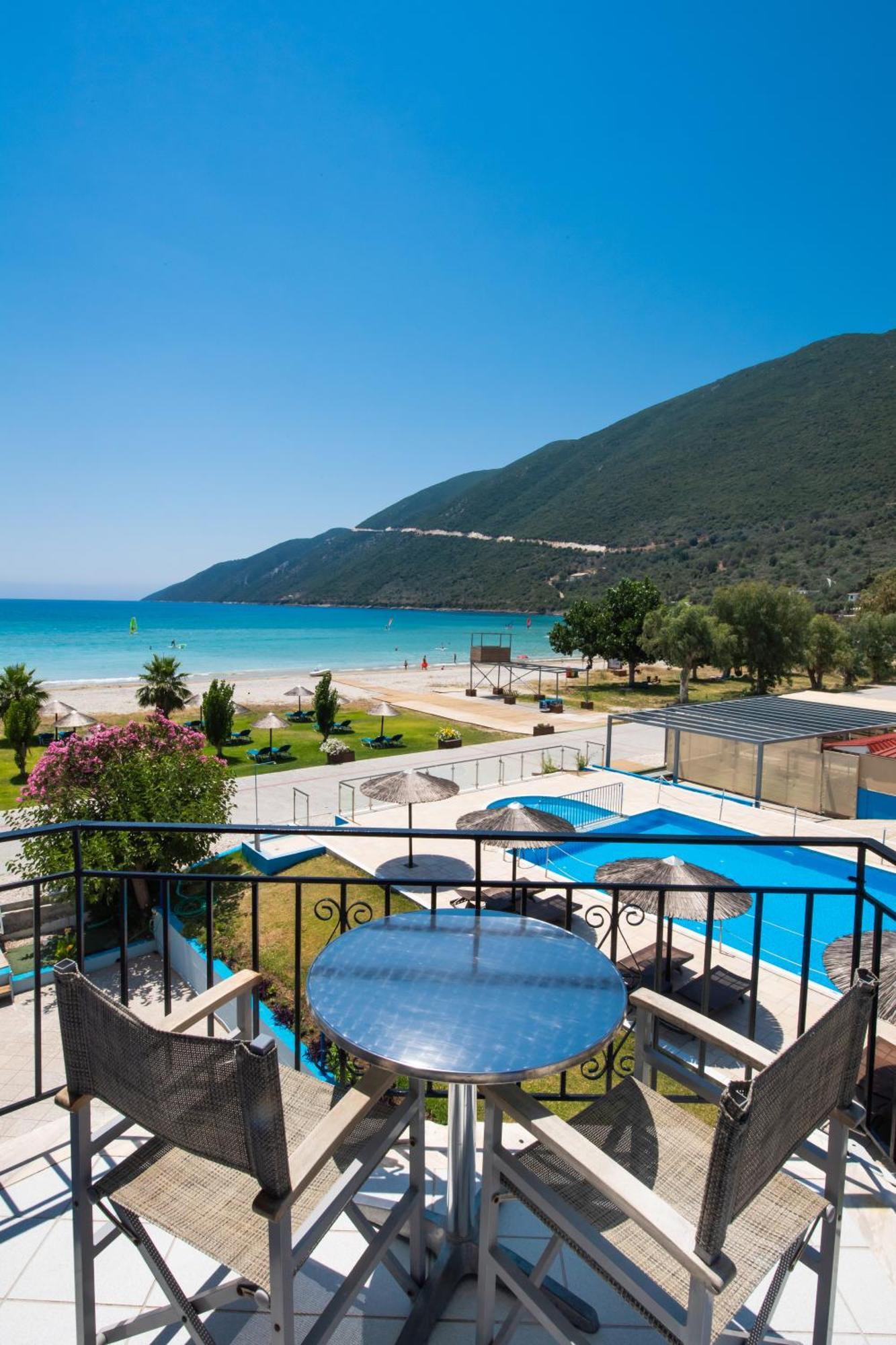 Surf 2* Vasiliki (Lefkada)