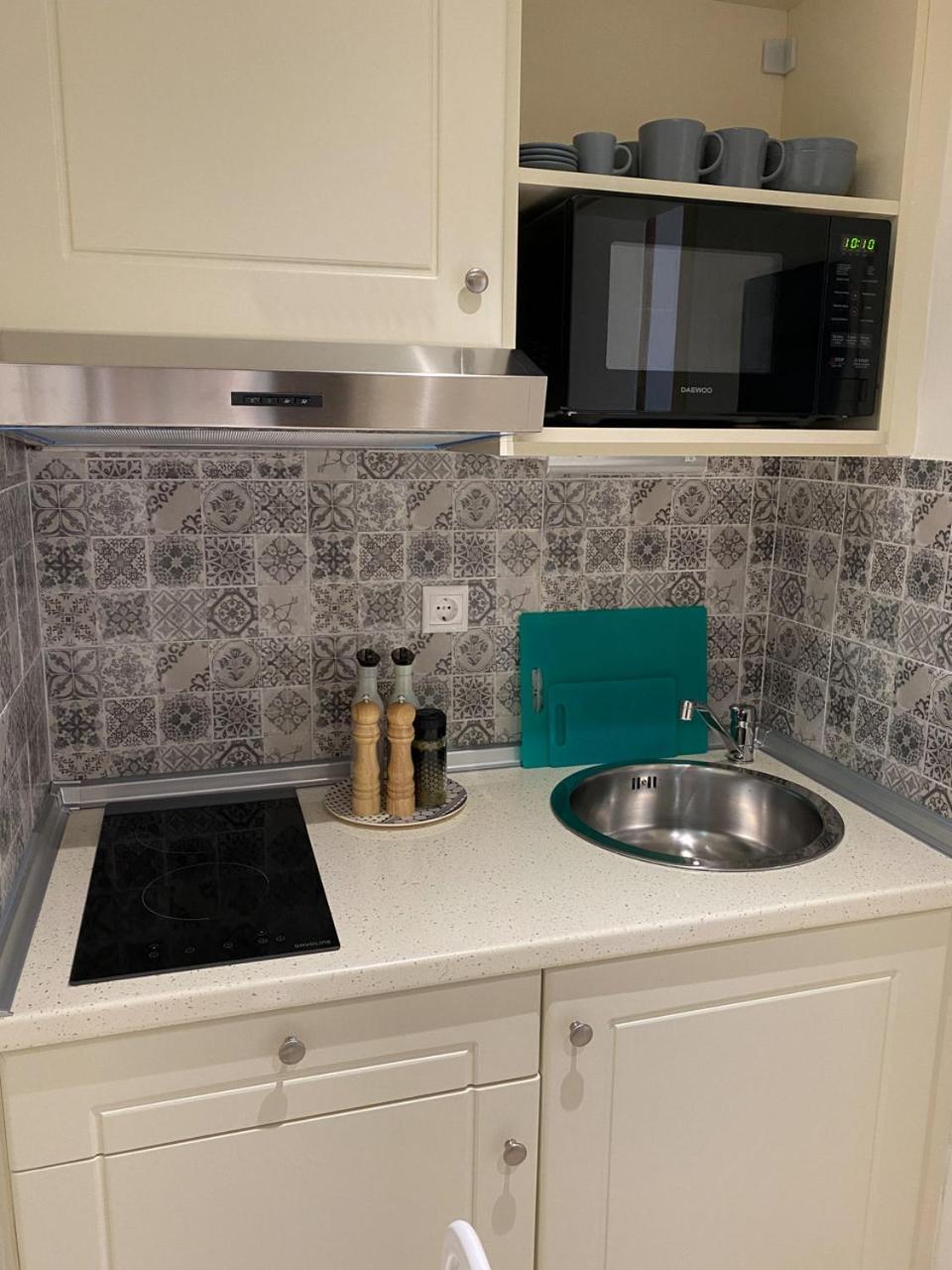 Nostrana Village Apartment *