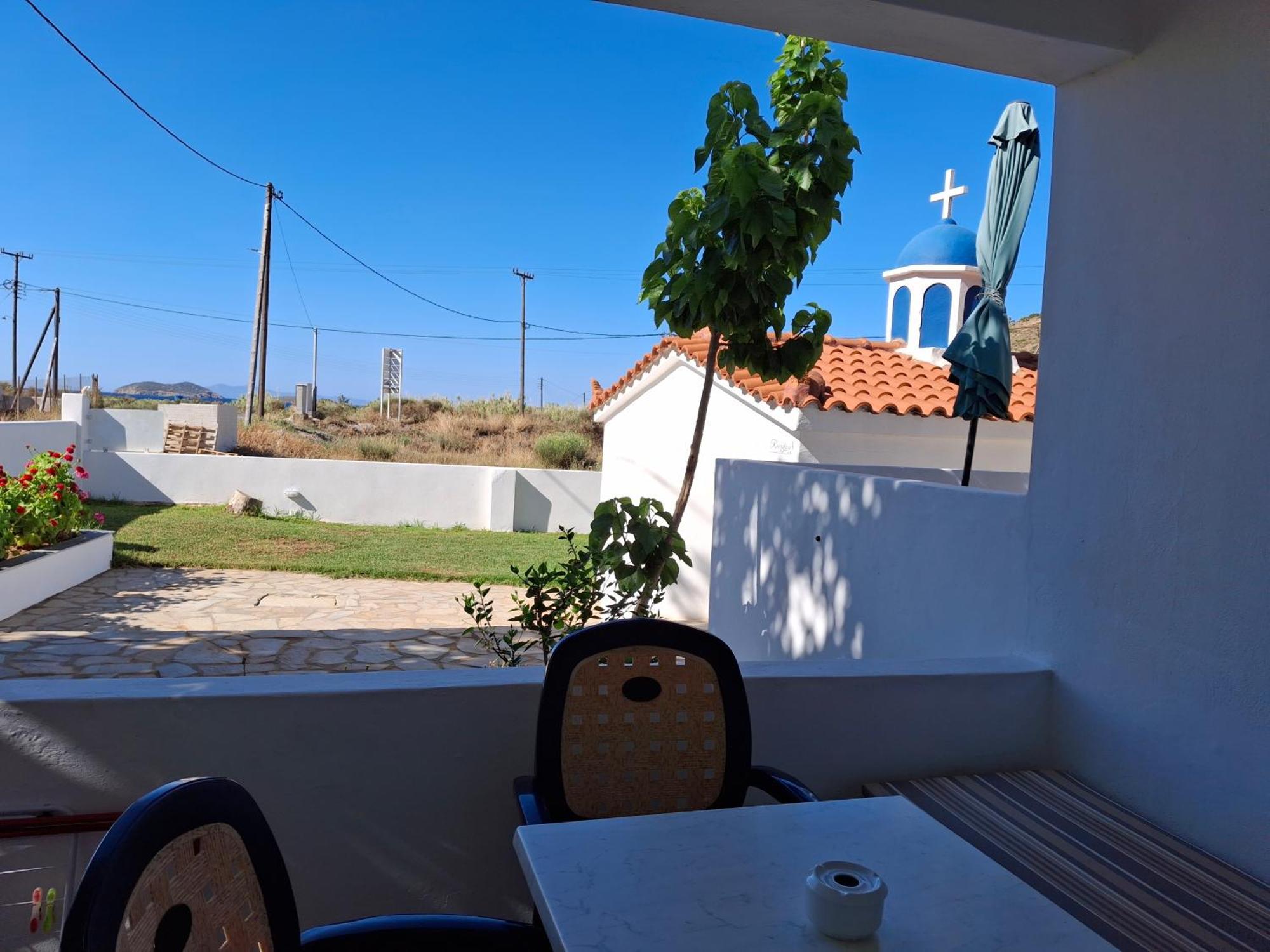 Restia Agios Petros (Andros)