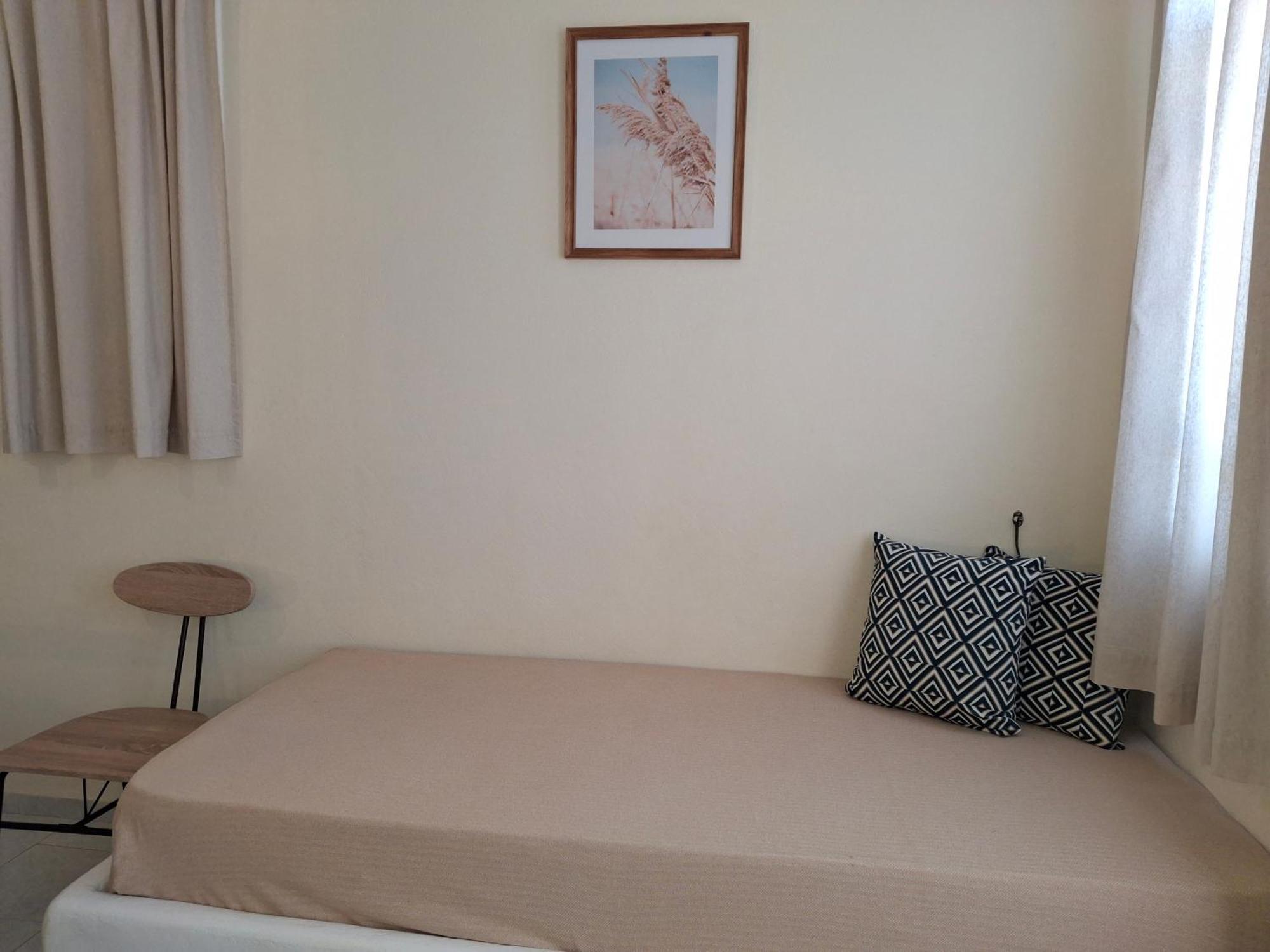 Restia Apartment Agios Petros (Andros)
