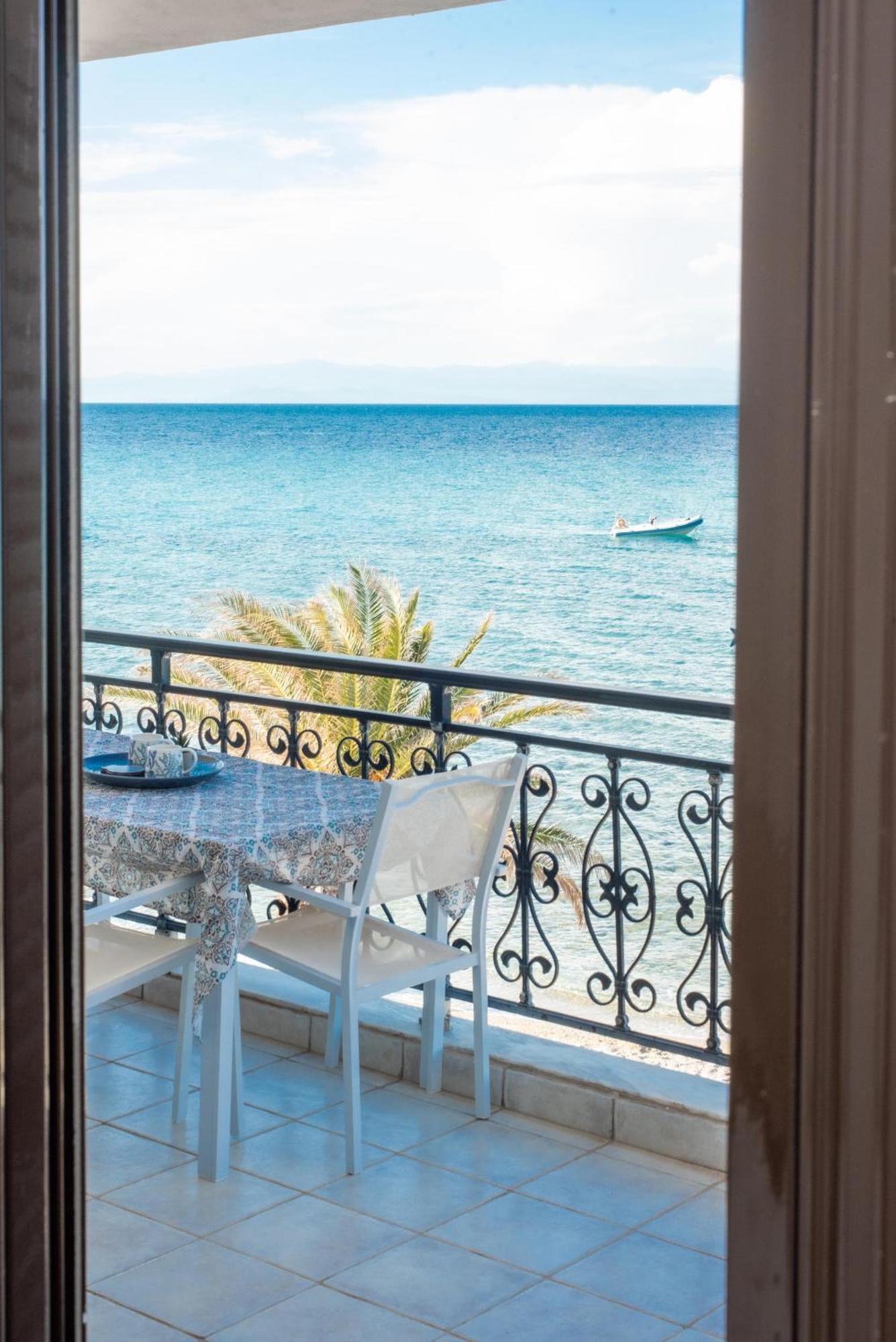 Apartment Houseloft Sandals Beachfront Polychrono