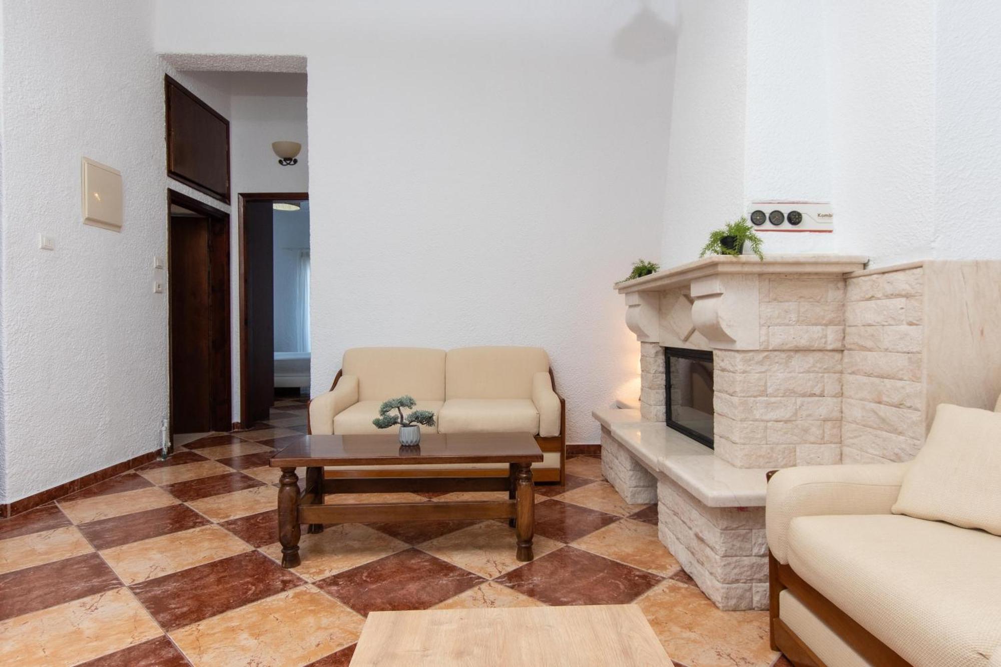 Apartment Houseloft Sandals Beachfront