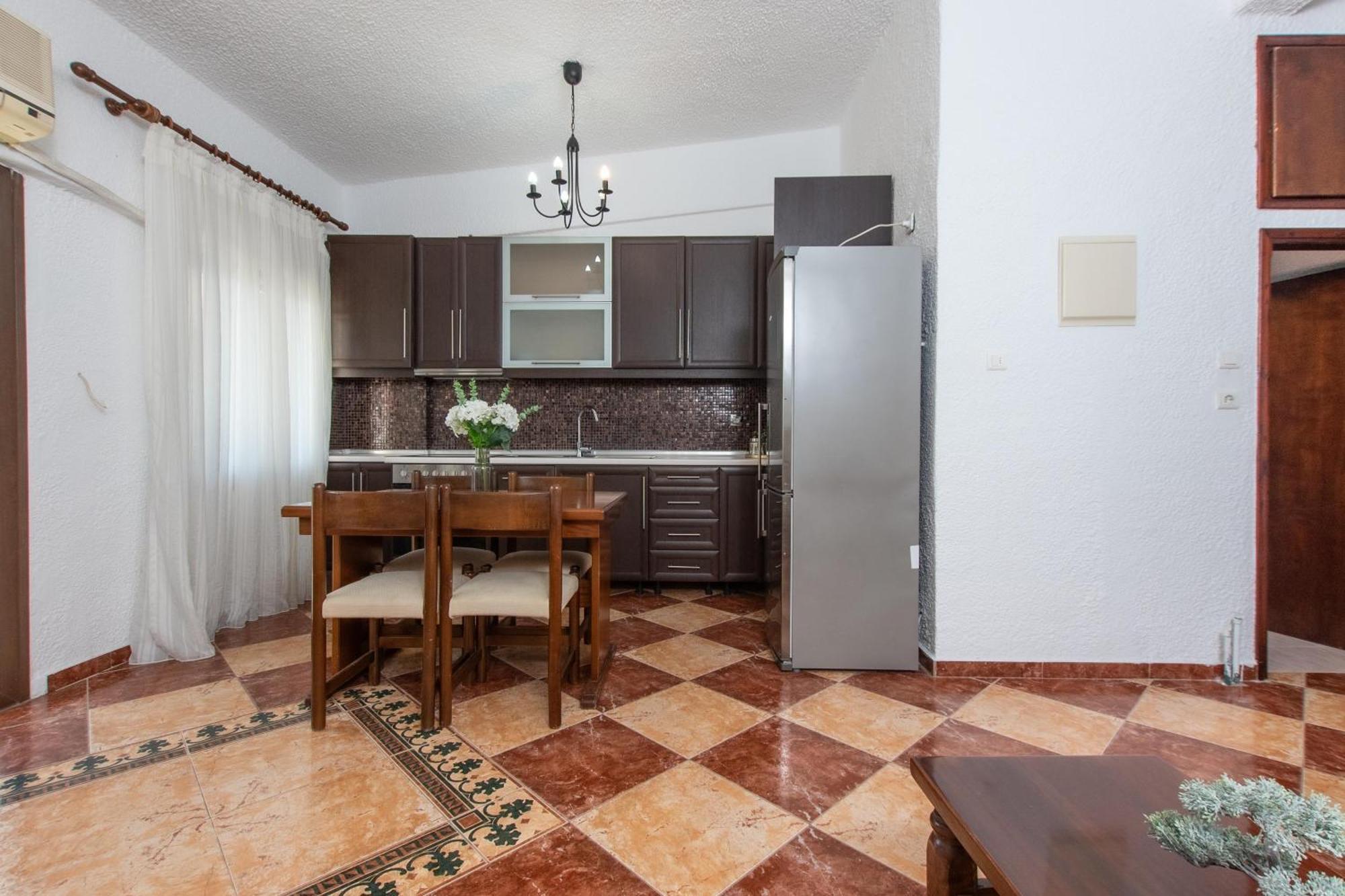 Houseloft Sandals Beachfront Apartment Polychrono