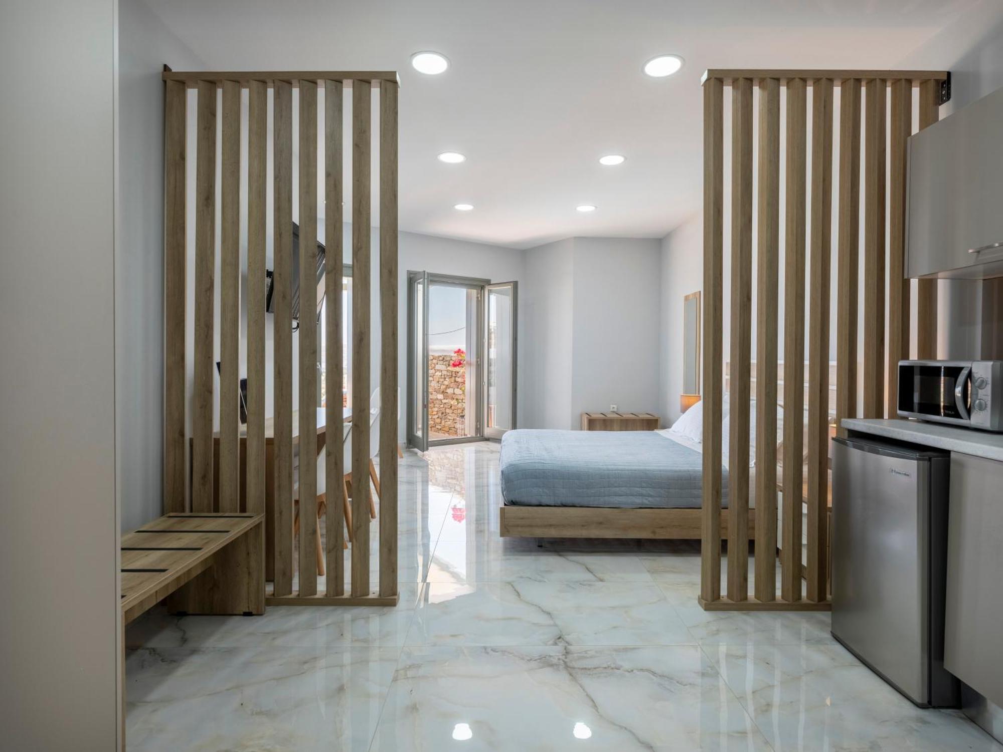 Peters Place - Paros * Parasporos