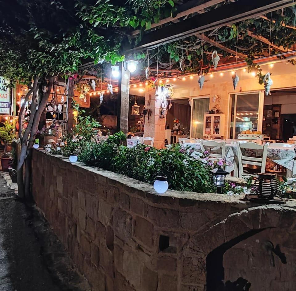 Georgakas Hotel Sfinarion